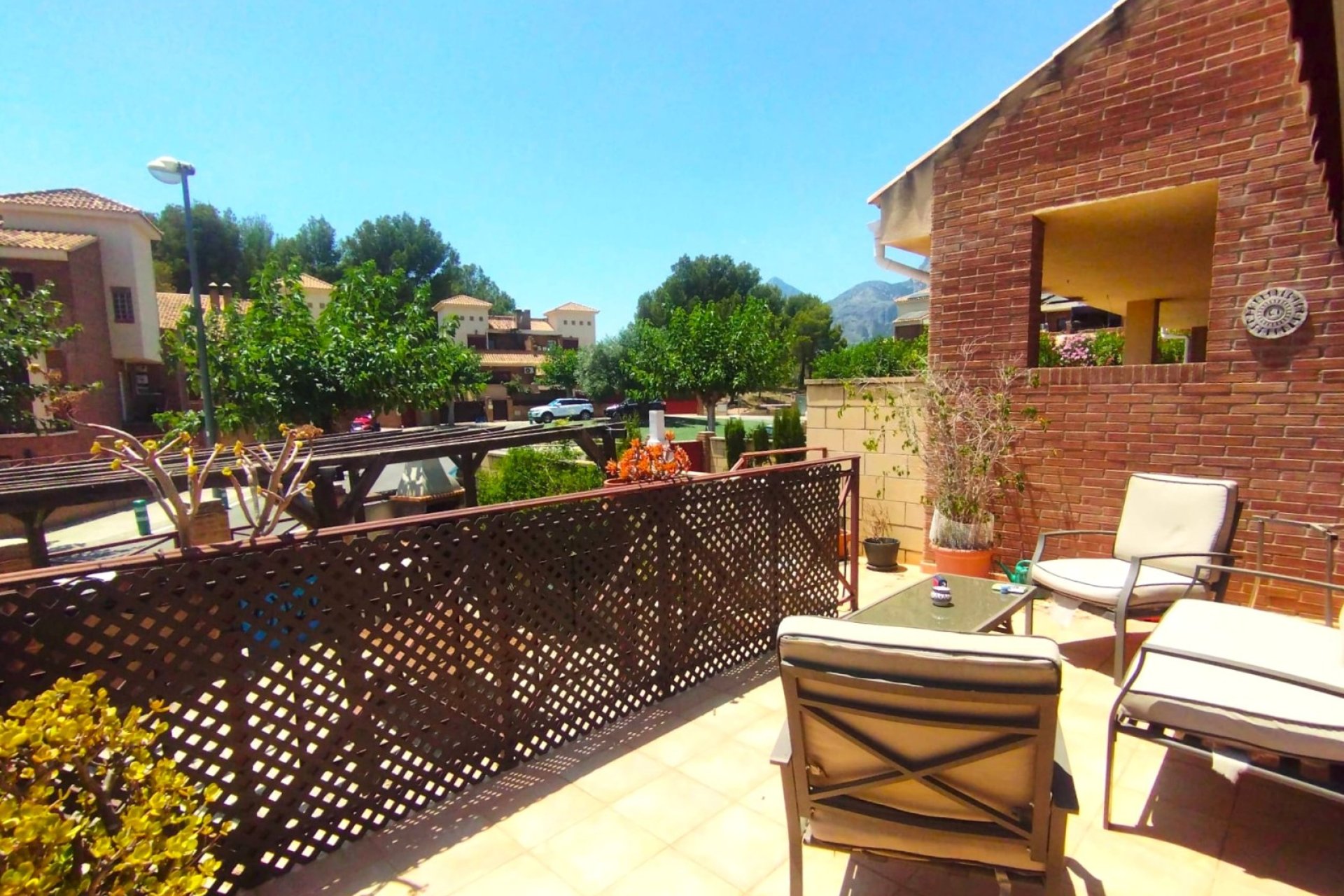 Porch - Charming Villa for Sale – Light and Tranquility in One Home in La Nucía (Costa Blanca)