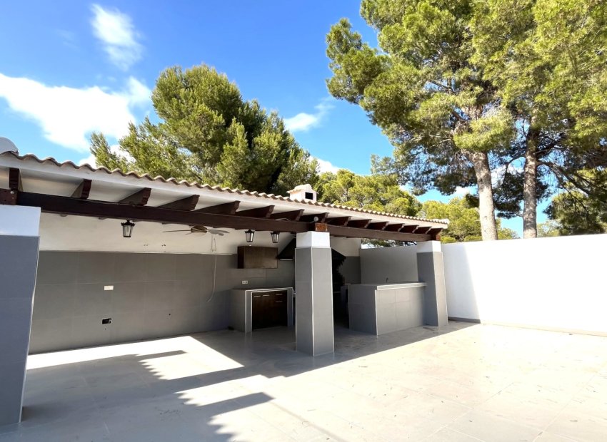  Porche  - Villa à Coloma La Nucia (Alicante - Costa Blanca)