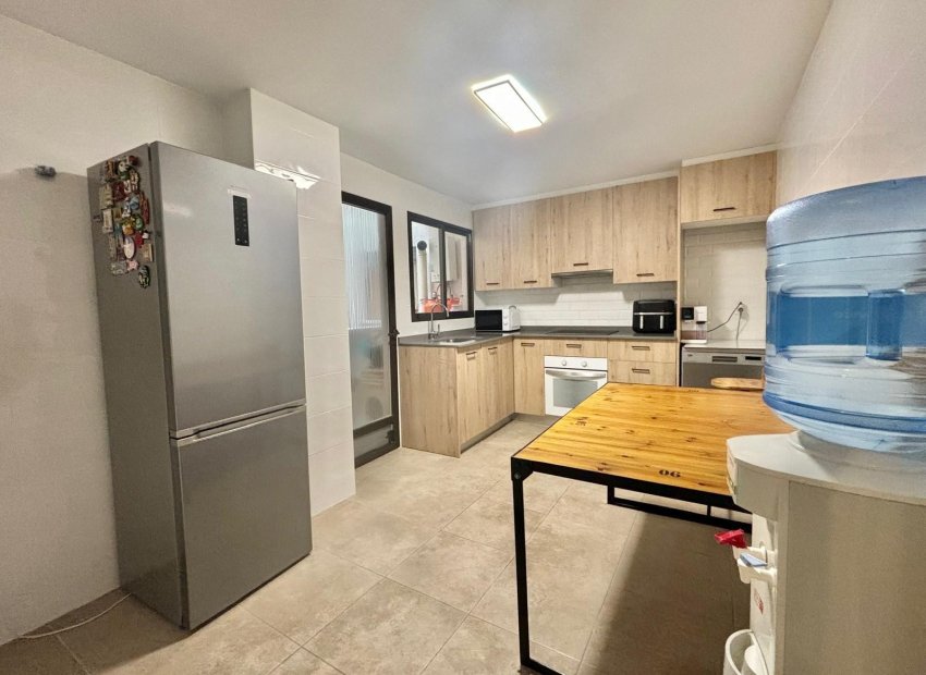 Resale - Apartment / flat -
Altea