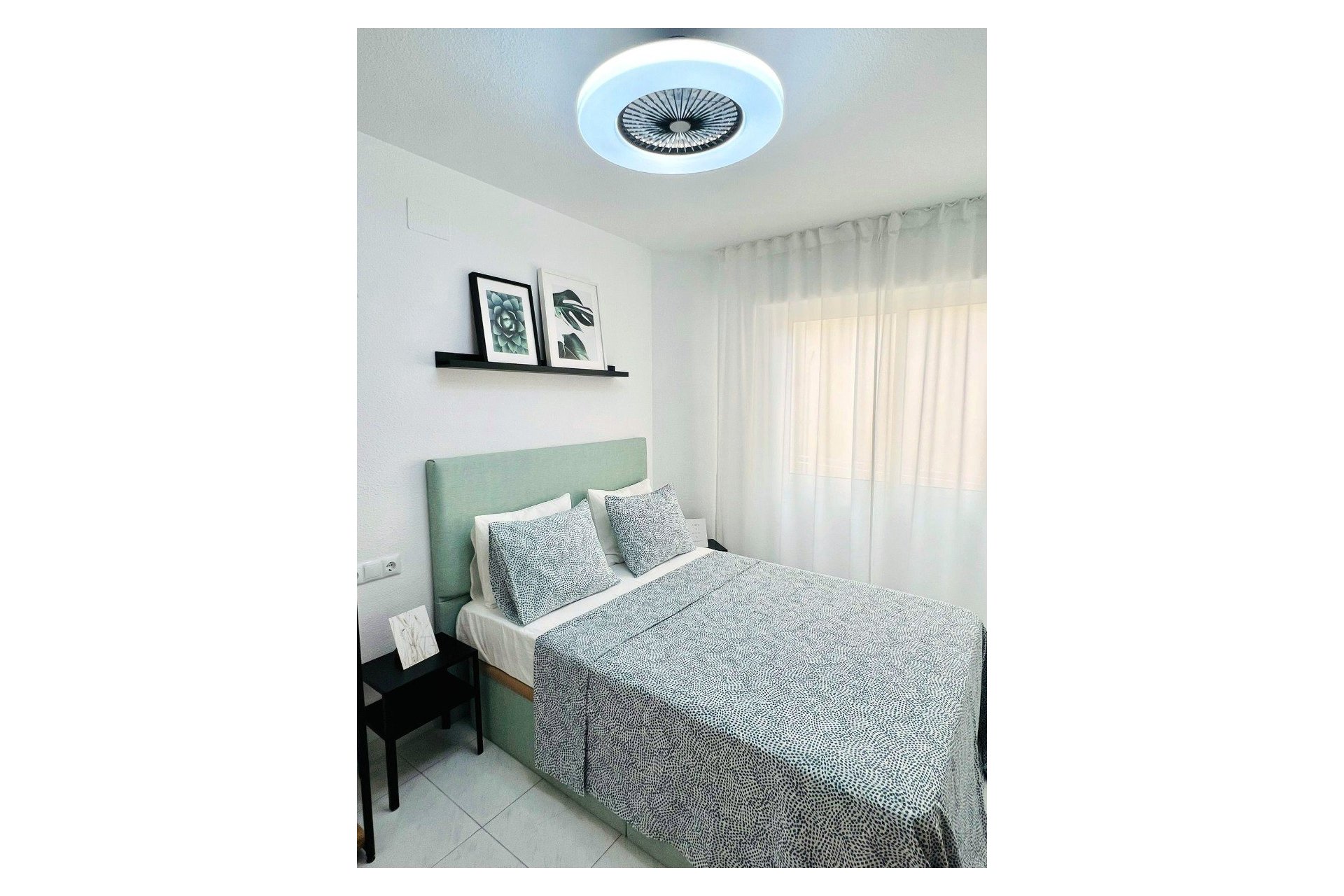 Resale - Apartment / flat -
Benidorm - Centro