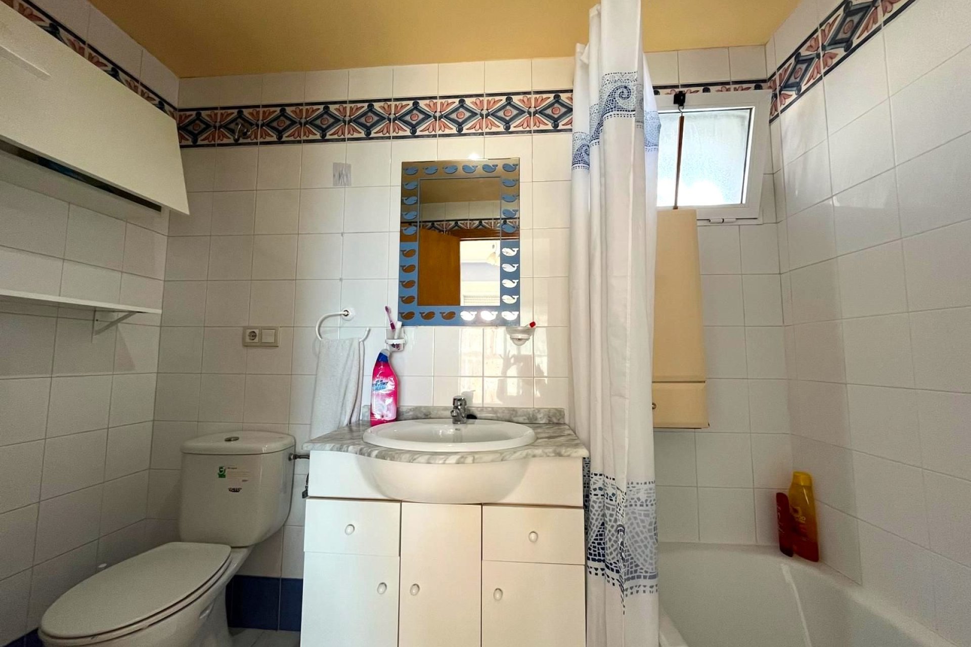 Resale - Apartment / flat -
Benidorm - Centro