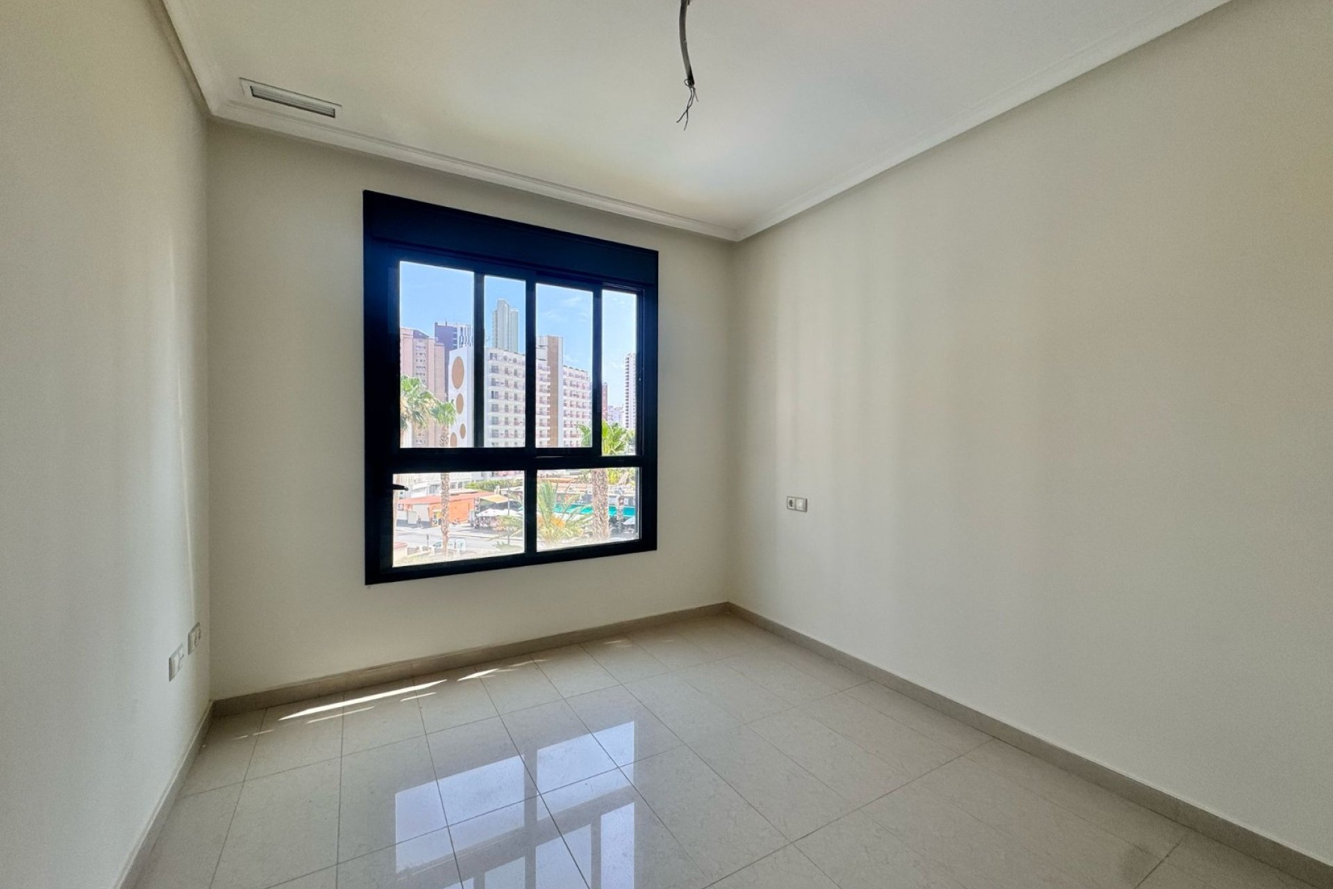 Resale - Apartment / flat -
Benidorm - Levante