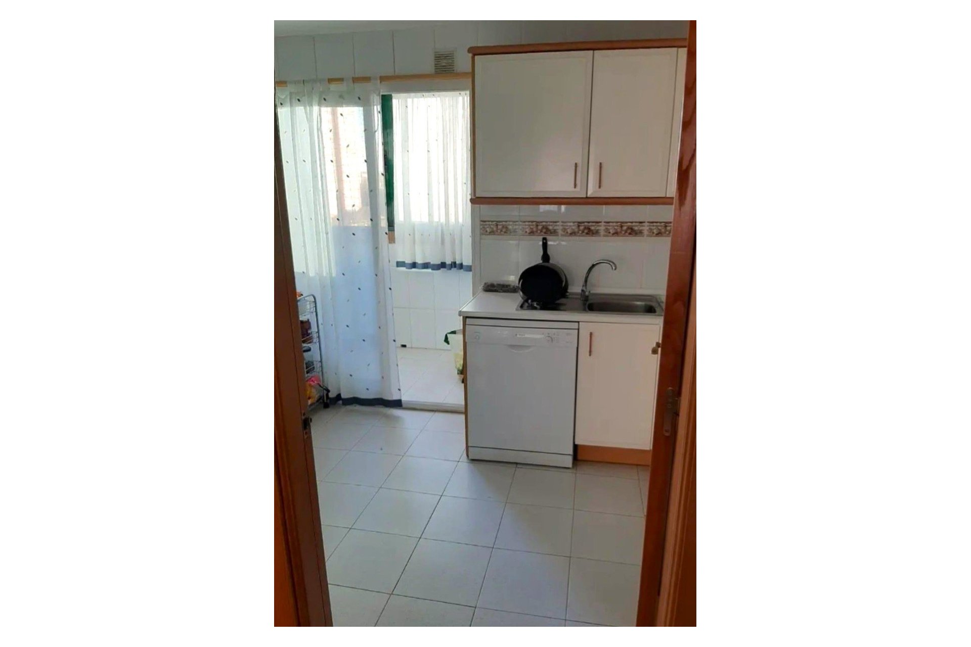 Resale - Apartment / flat -
Benidorm - Levante