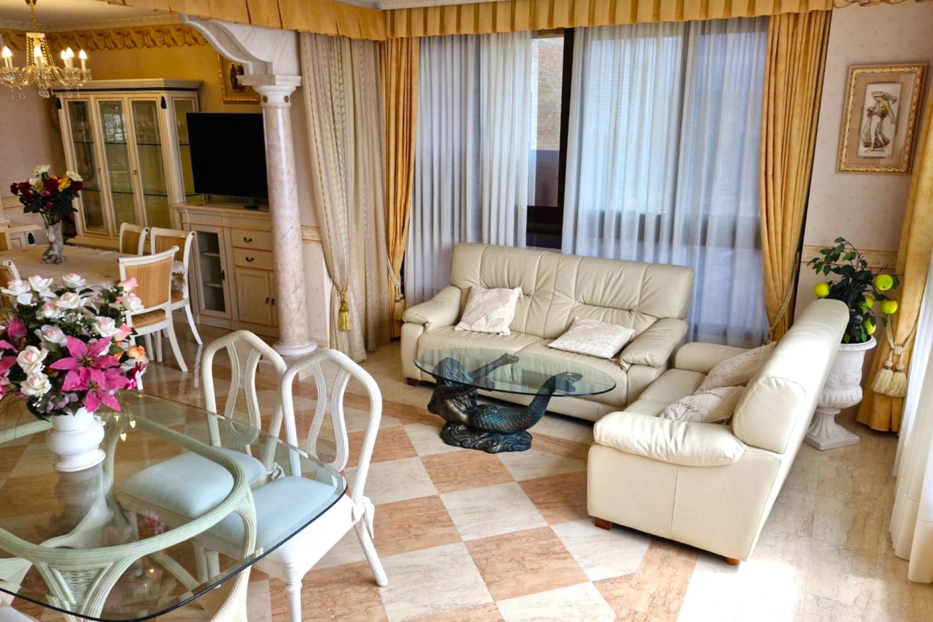 Resale - Apartment / flat -
Benidorm - Levante