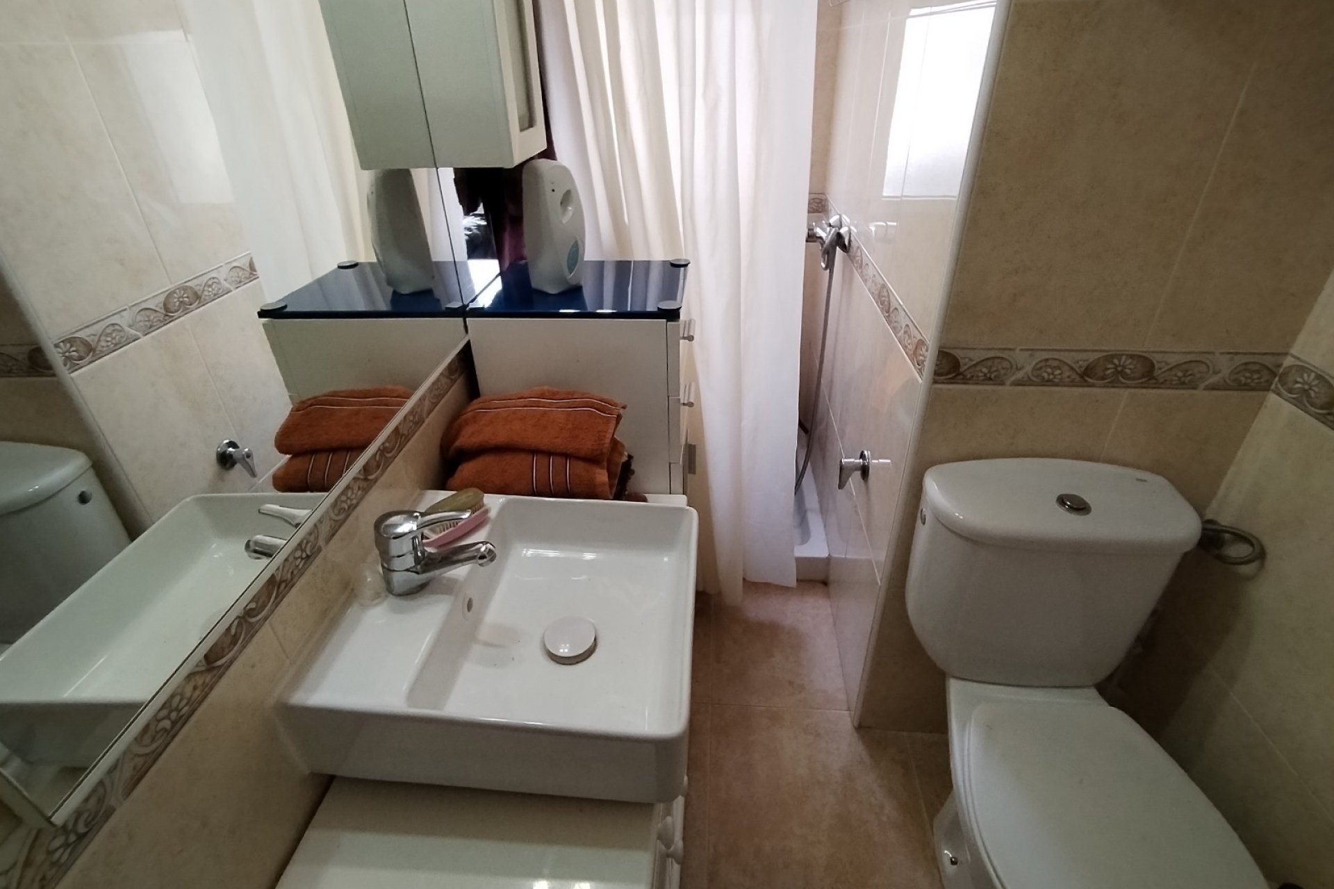 Resale - Apartment / flat -
Benidorm - Levante