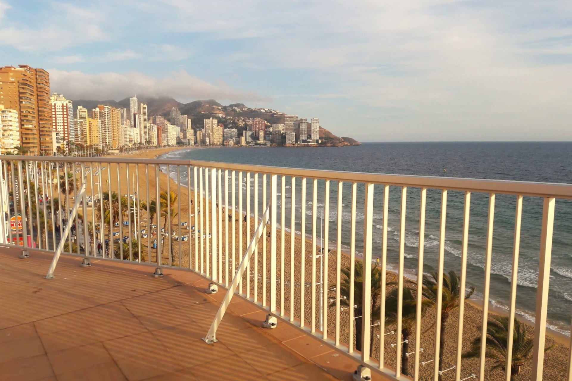 Resale - Apartment / flat -
Benidorm - Levante