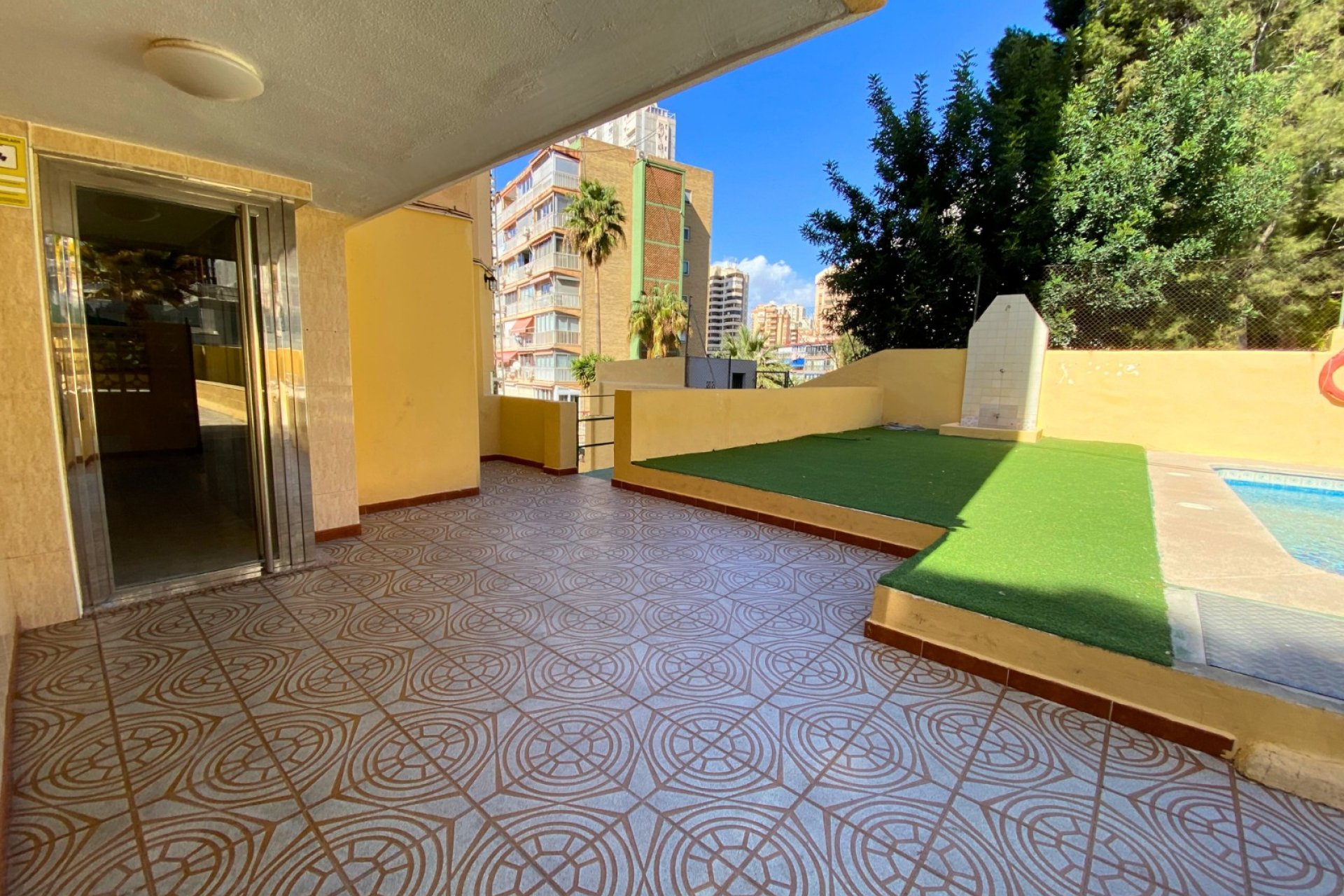 Resale - Apartment / flat -
Benidorm - Levante