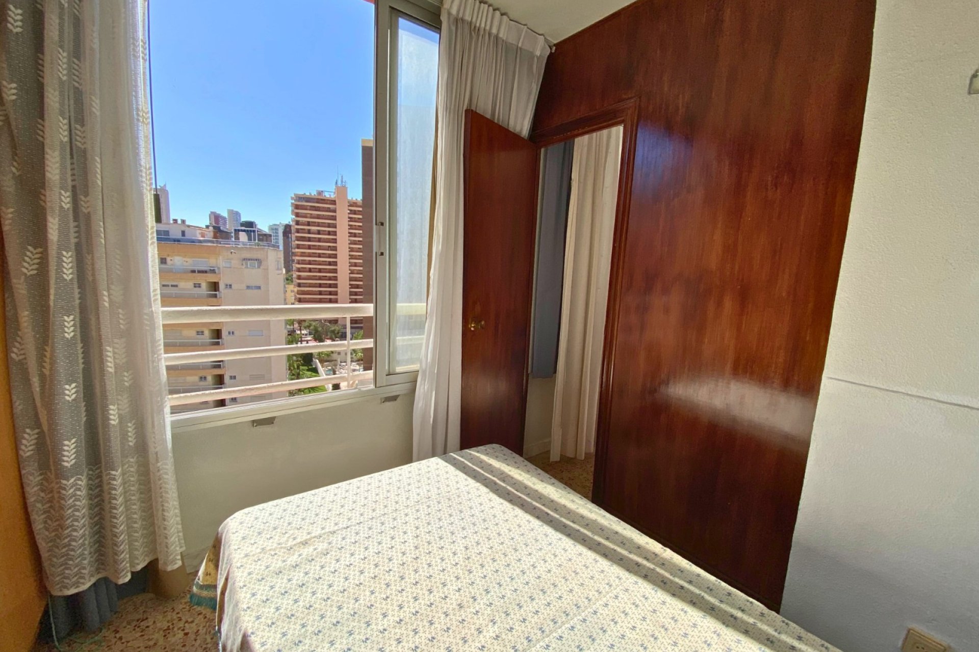 Resale - Apartment / flat -
Benidorm - Levante