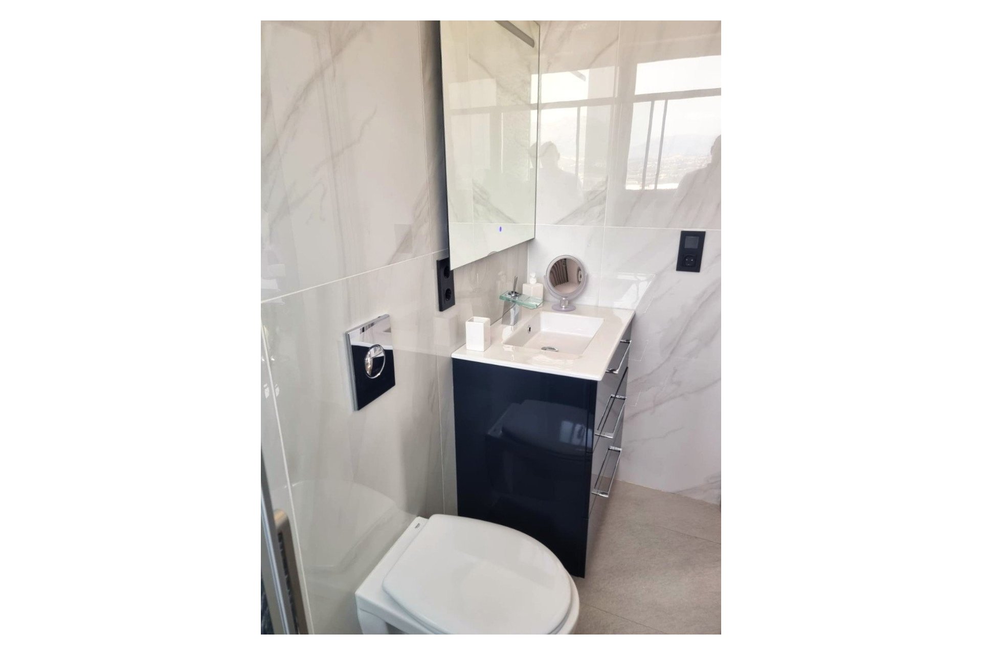 Resale - Apartment / flat -
Benidorm - Rincón de Loix