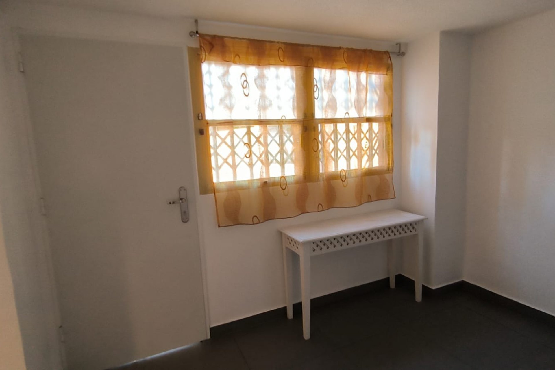 Resale - Apartment / flat -
Benidorm - Rincón de Loix