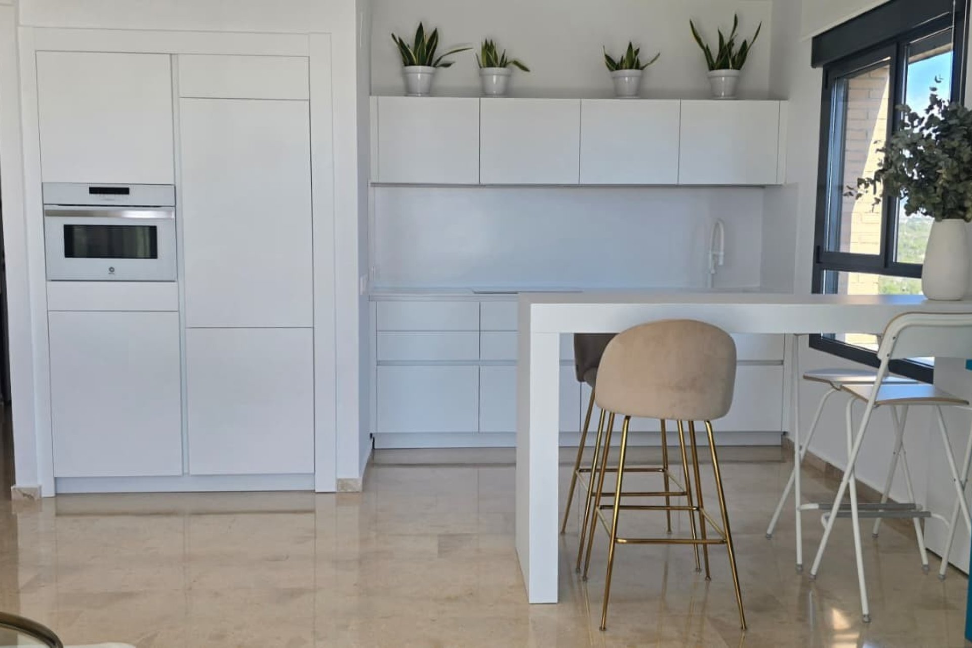 Resale - Apartment / flat -
Benidorm - Zona de Poniente