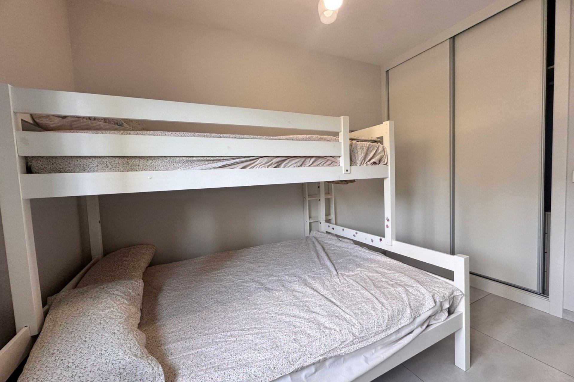 Resale - Apartment / flat -
Benidorm - Zona de Poniente