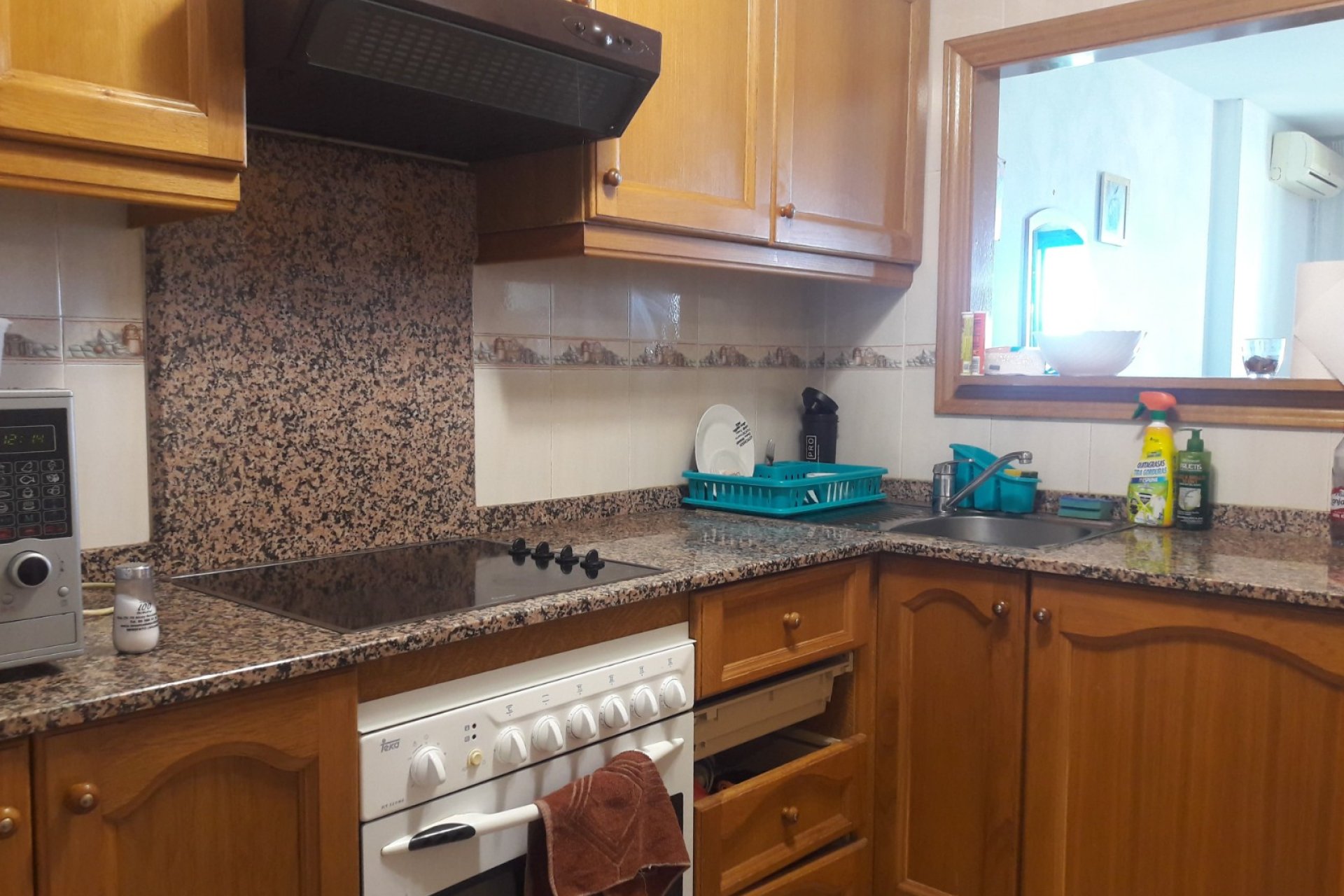 Resale - Apartment / flat -
Benidorm - Zona de Poniente