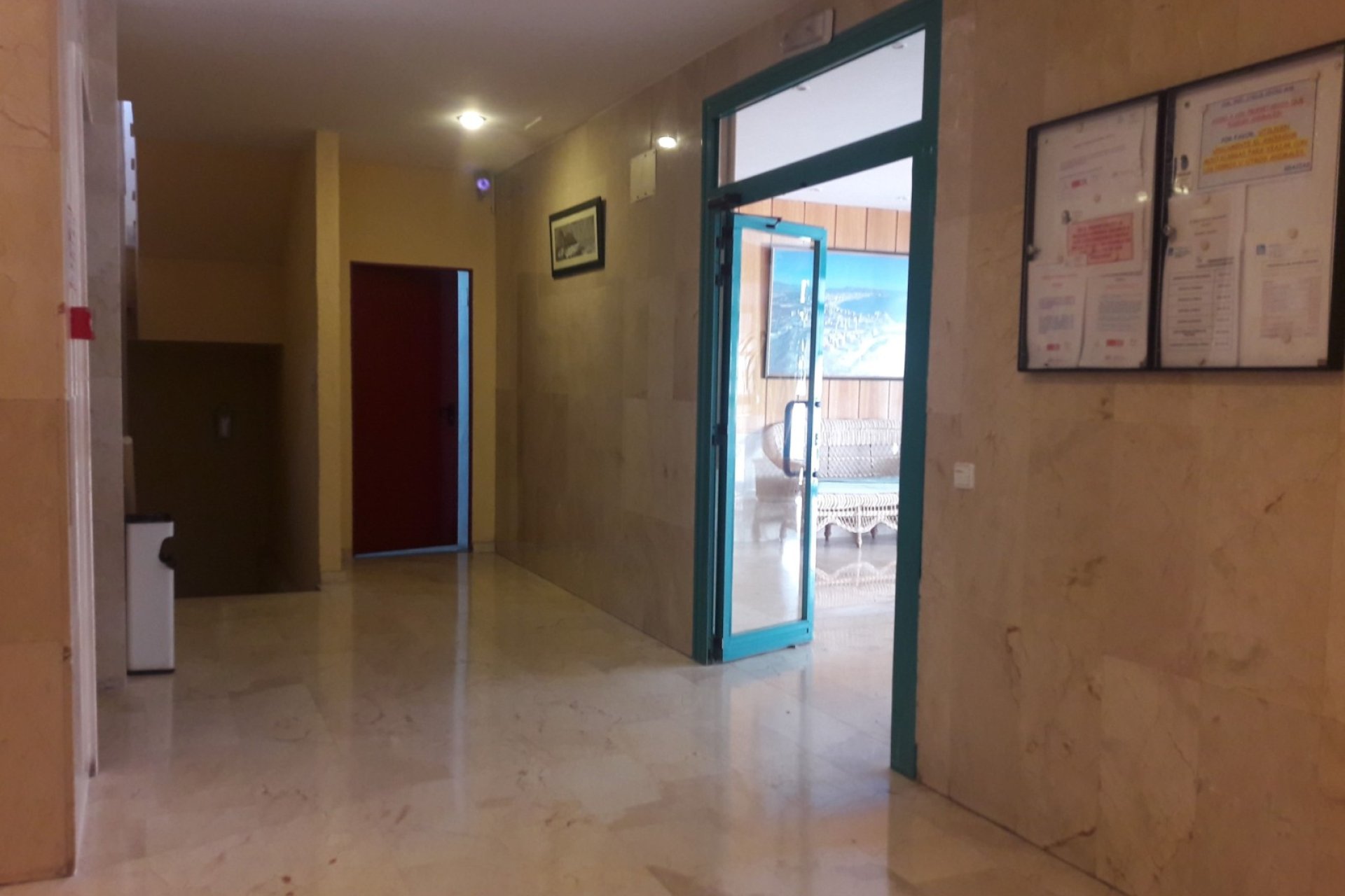 Resale - Apartment / flat -
Benidorm - Zona de Poniente