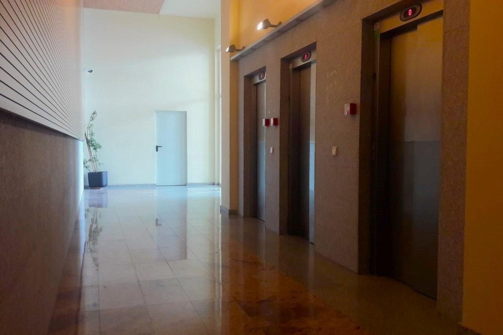 Resale - Apartment / flat -
Benidorm - Zona de Poniente