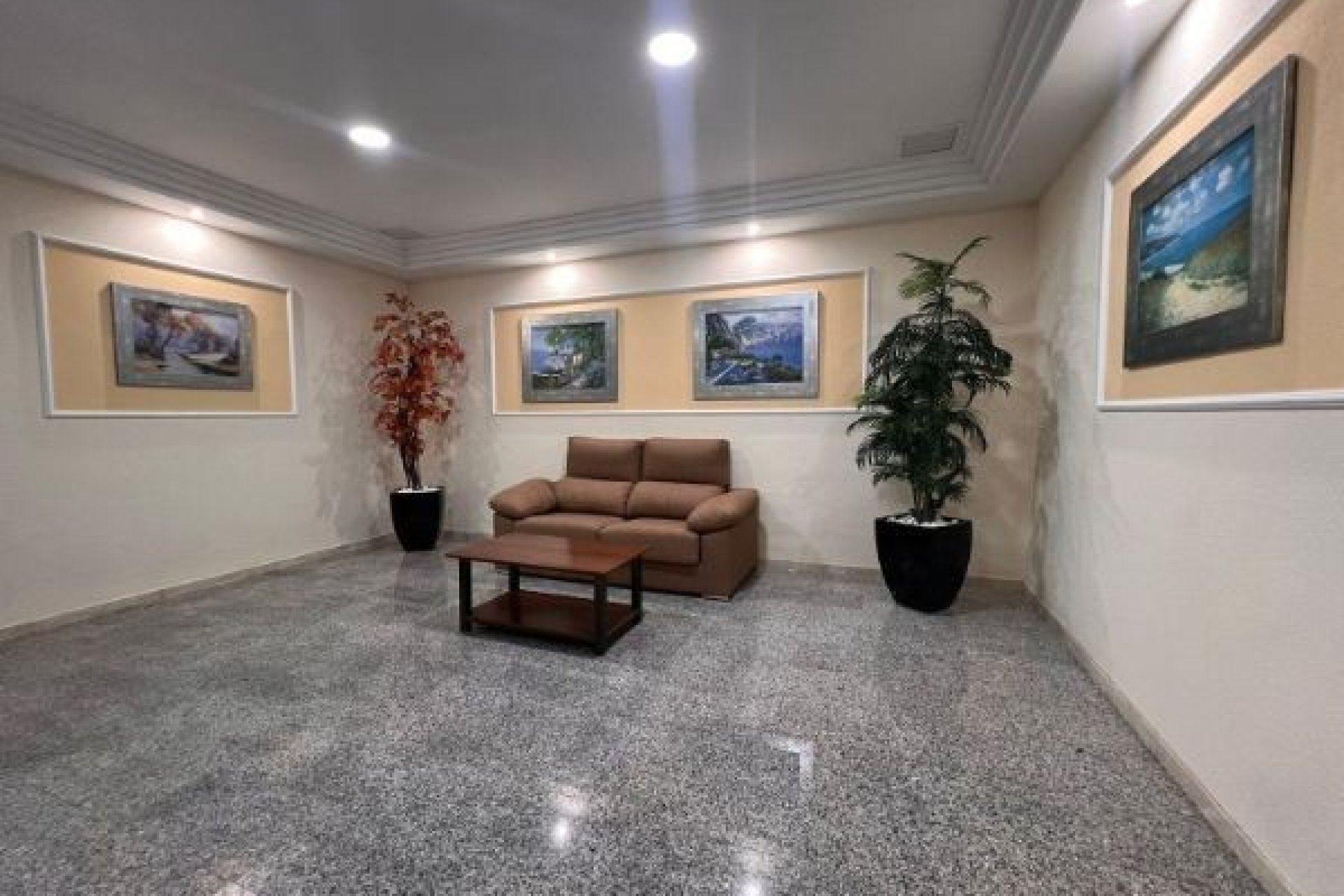 Resale - Apartment / flat -
Benidorm - Zona de Poniente