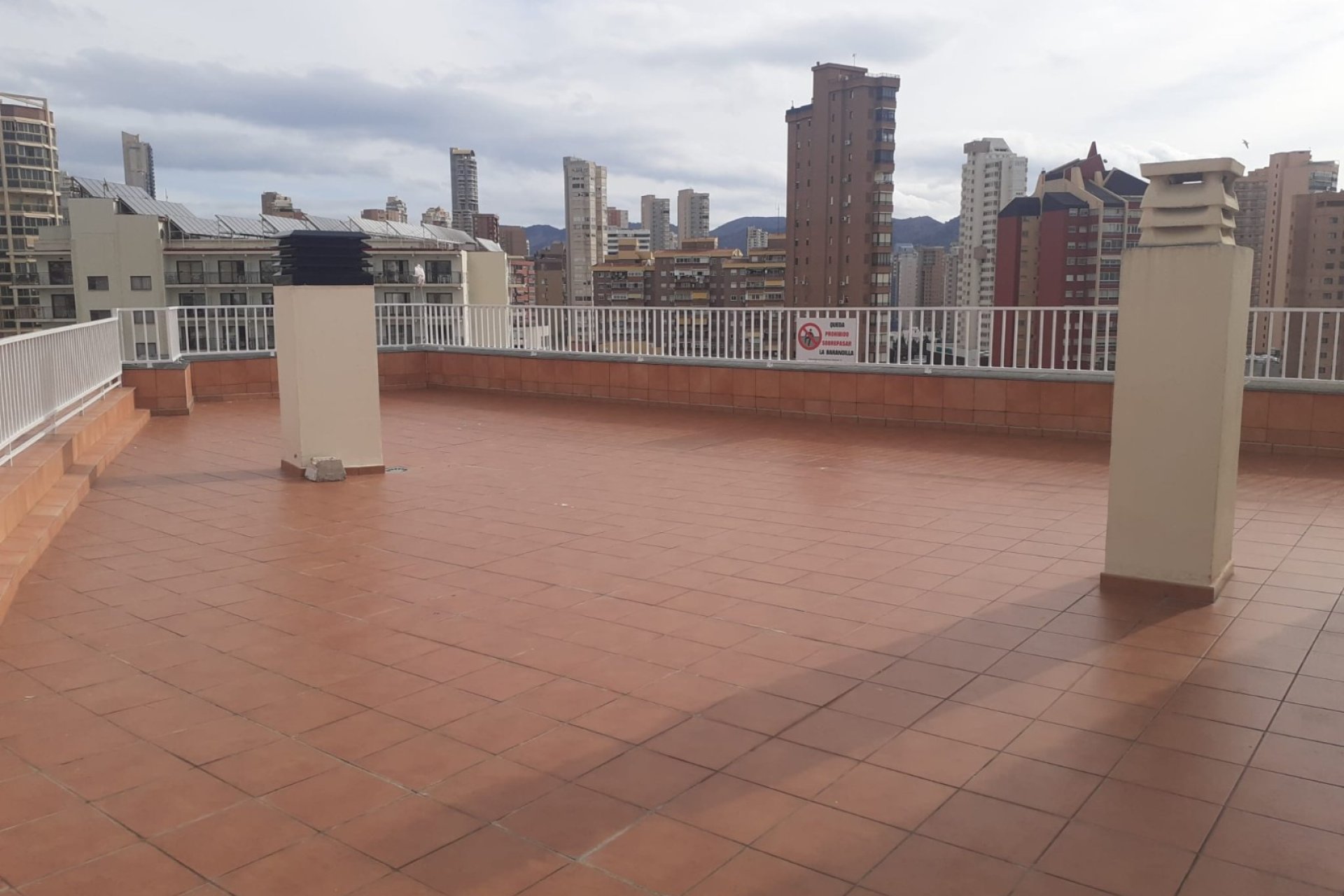 Resale - Apartment / flat -
Benidorm - Zona de Poniente