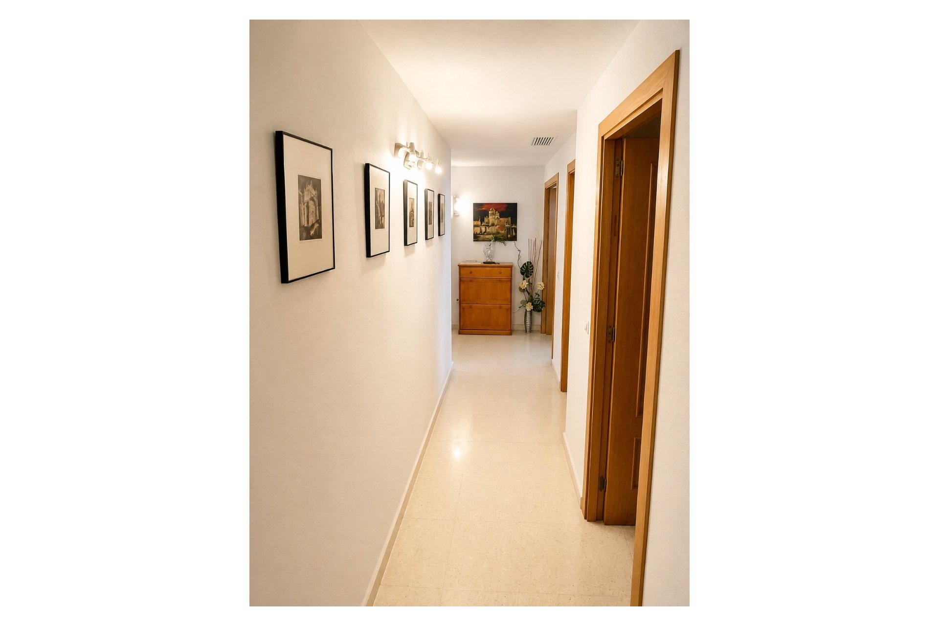 Resale - Apartment / flat -
Benidorm - Zona de Poniente