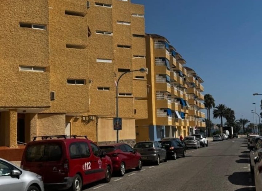 Resale - Apartment / flat -
Cartagena - La Manga