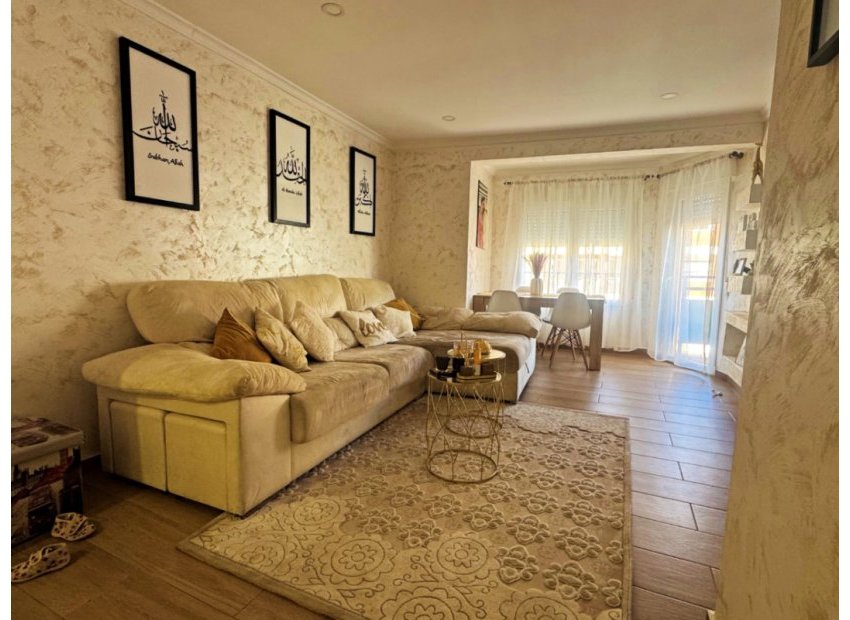 Resale - Apartment / flat -
Denia - Center
