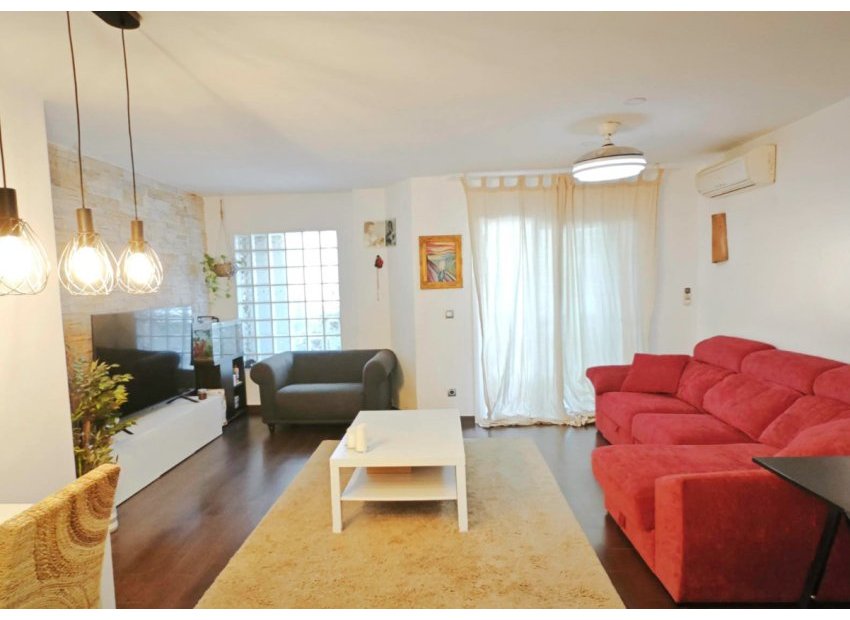 Resale - Apartment / flat -
Denia - Center
