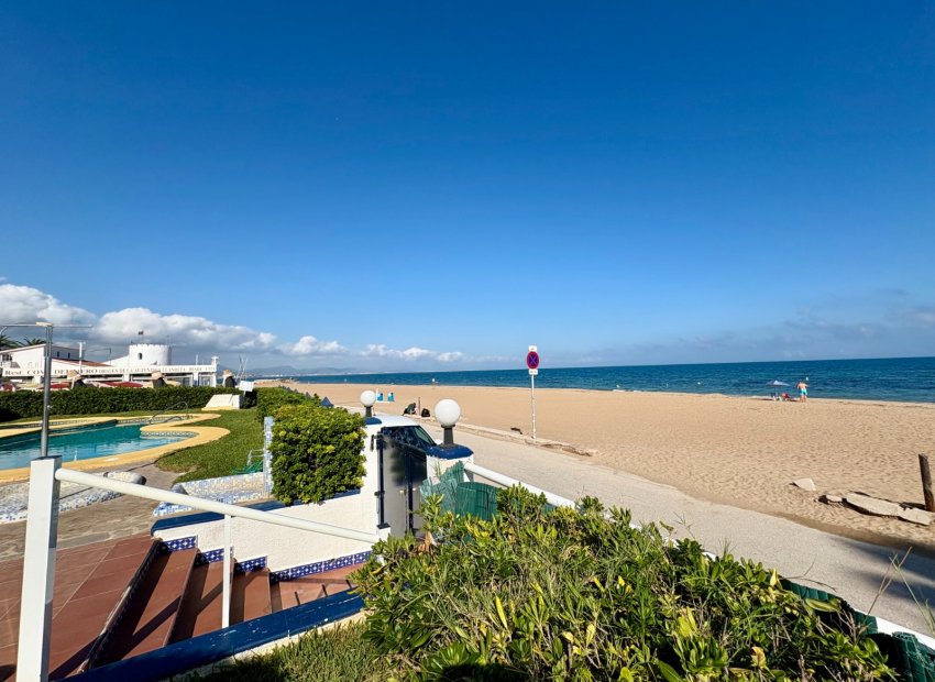 Resale - Apartment / flat -
Denia - Les Marines - Las Marinas