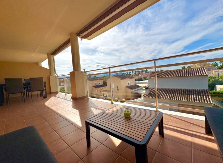 Resale - Apartment / flat -
Denia - Les Marines - Las Marinas