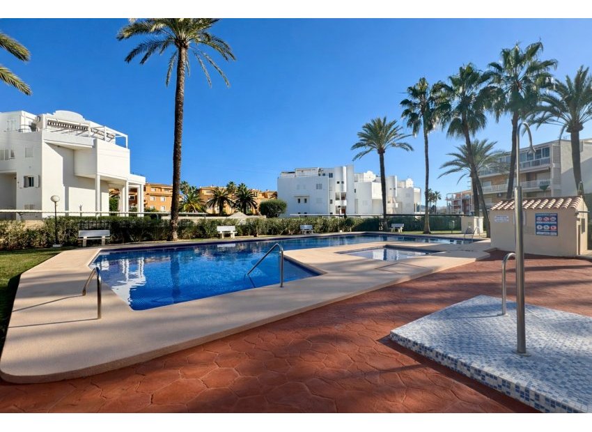 Resale - Apartment / flat -
Denia - Les Marines - Las Marinas