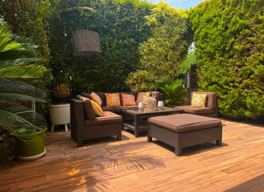 Resale - Apartment / flat -
Vergel