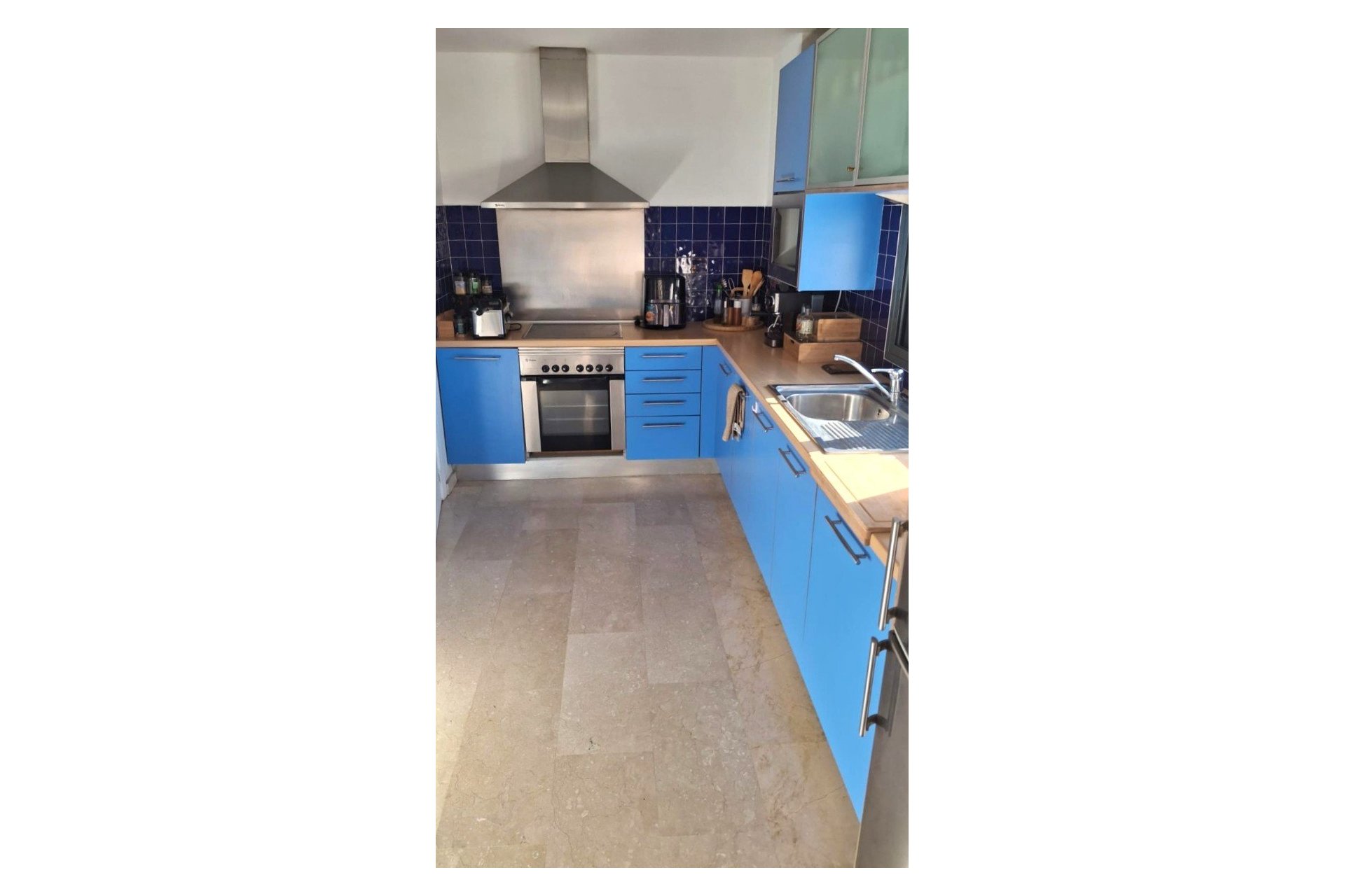 Resale - Apartment / flat -
Villajoyosa - Cala de Villajoyosa