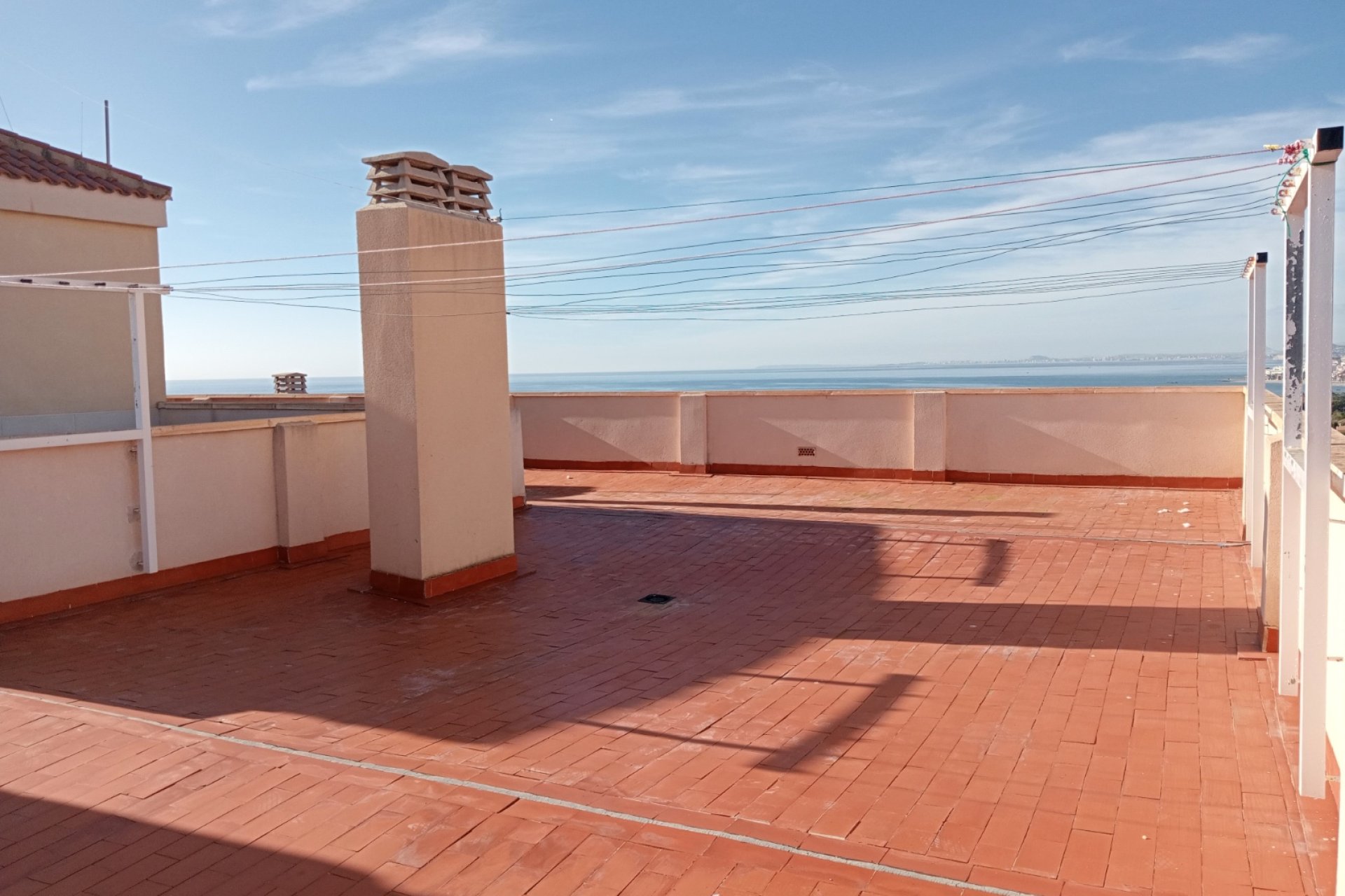 Resale - Apartment / flat -
Villajoyosa - Cala de Villajoyosa