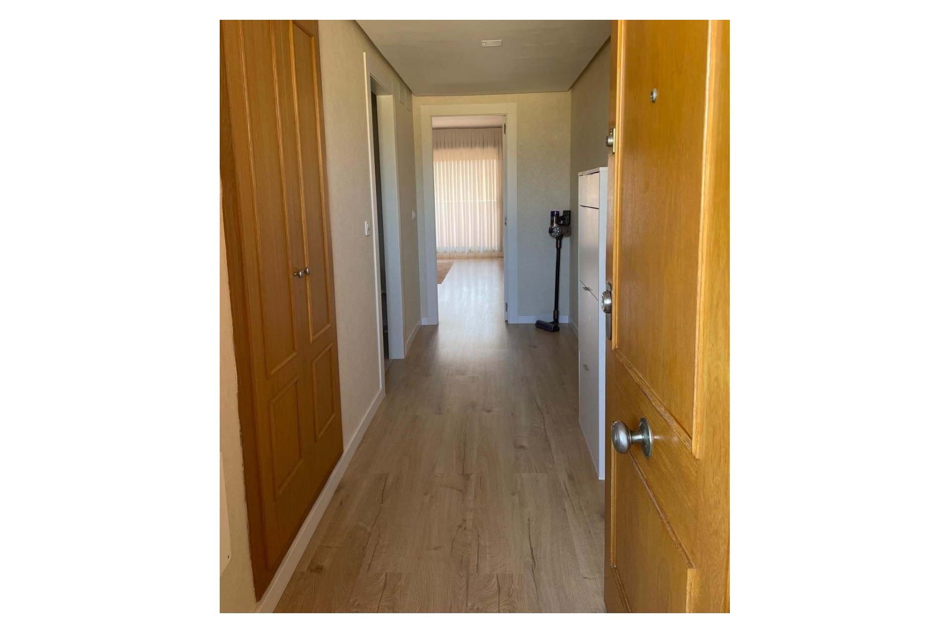 Resale - Apartment / flat -
Villajoyosa - Cala de Villajoyosa