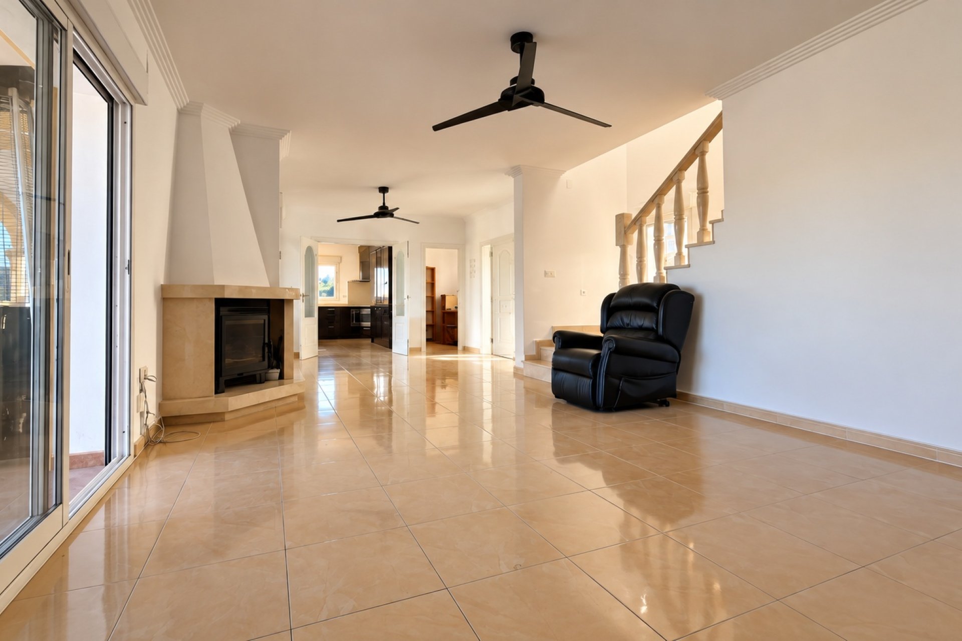 Resale - Casa  -
Beniarbeig