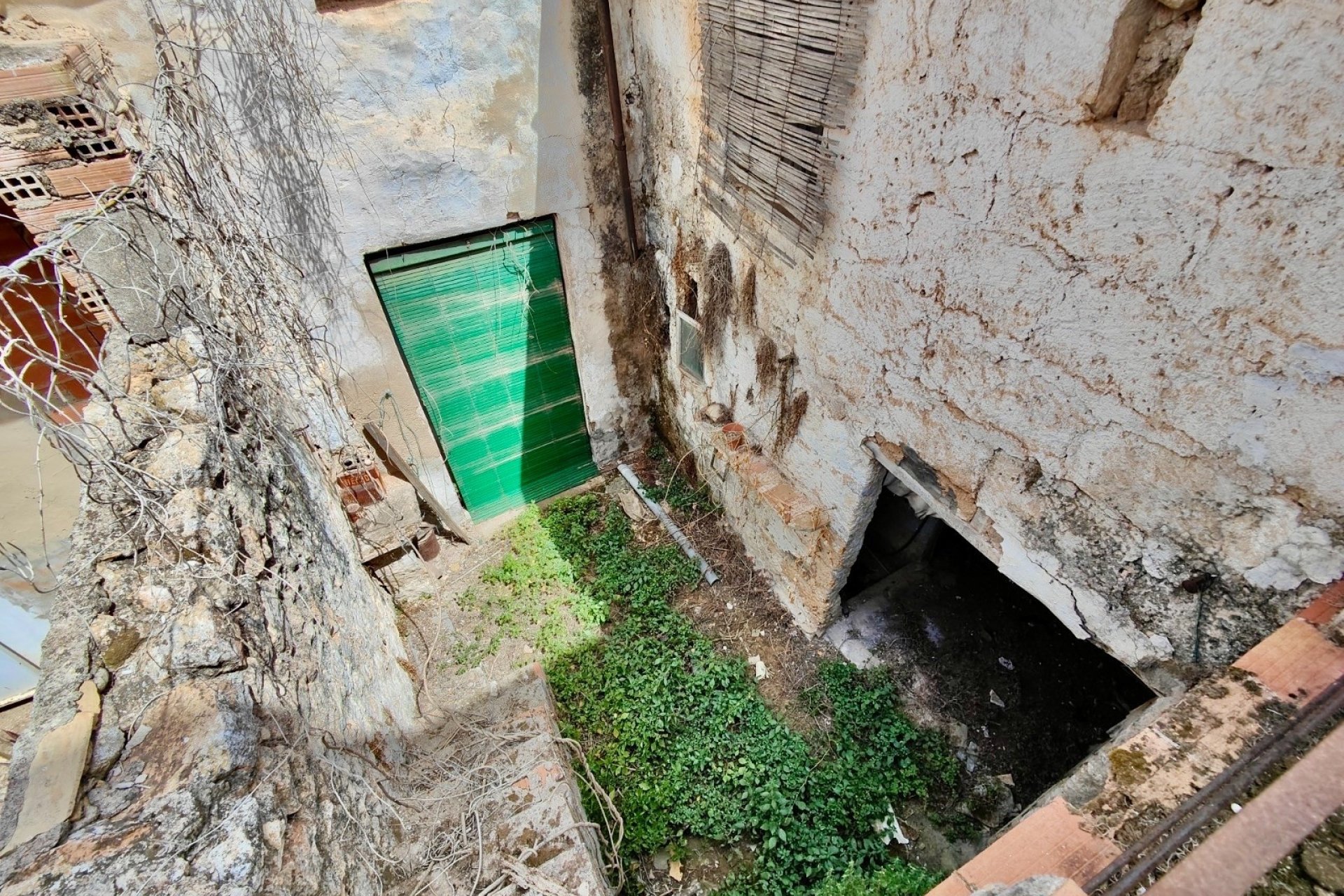 Resale - Casa de pueblo  -
Gata de Gorgos