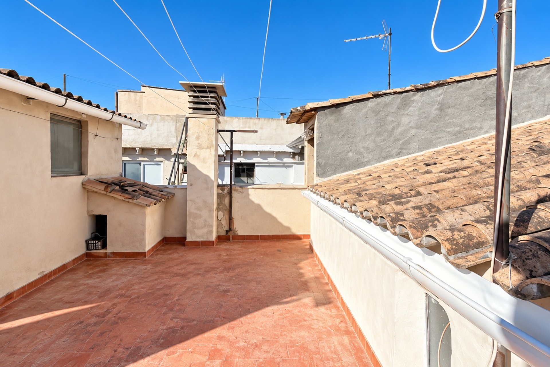 Resale - Casa de pueblo  -
Pedreguer