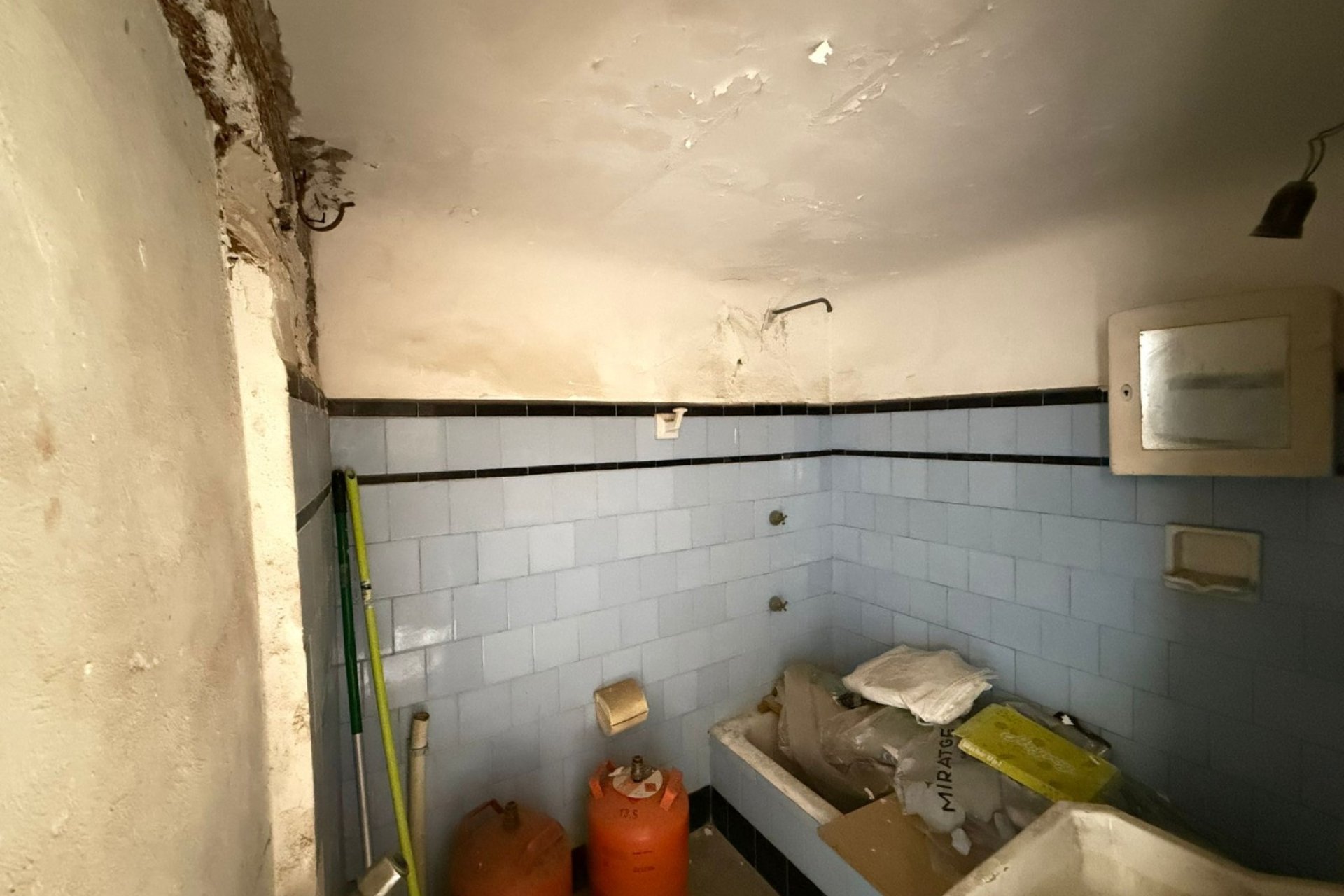 Resale - Casa de pueblo  -
Piles - Pueblo