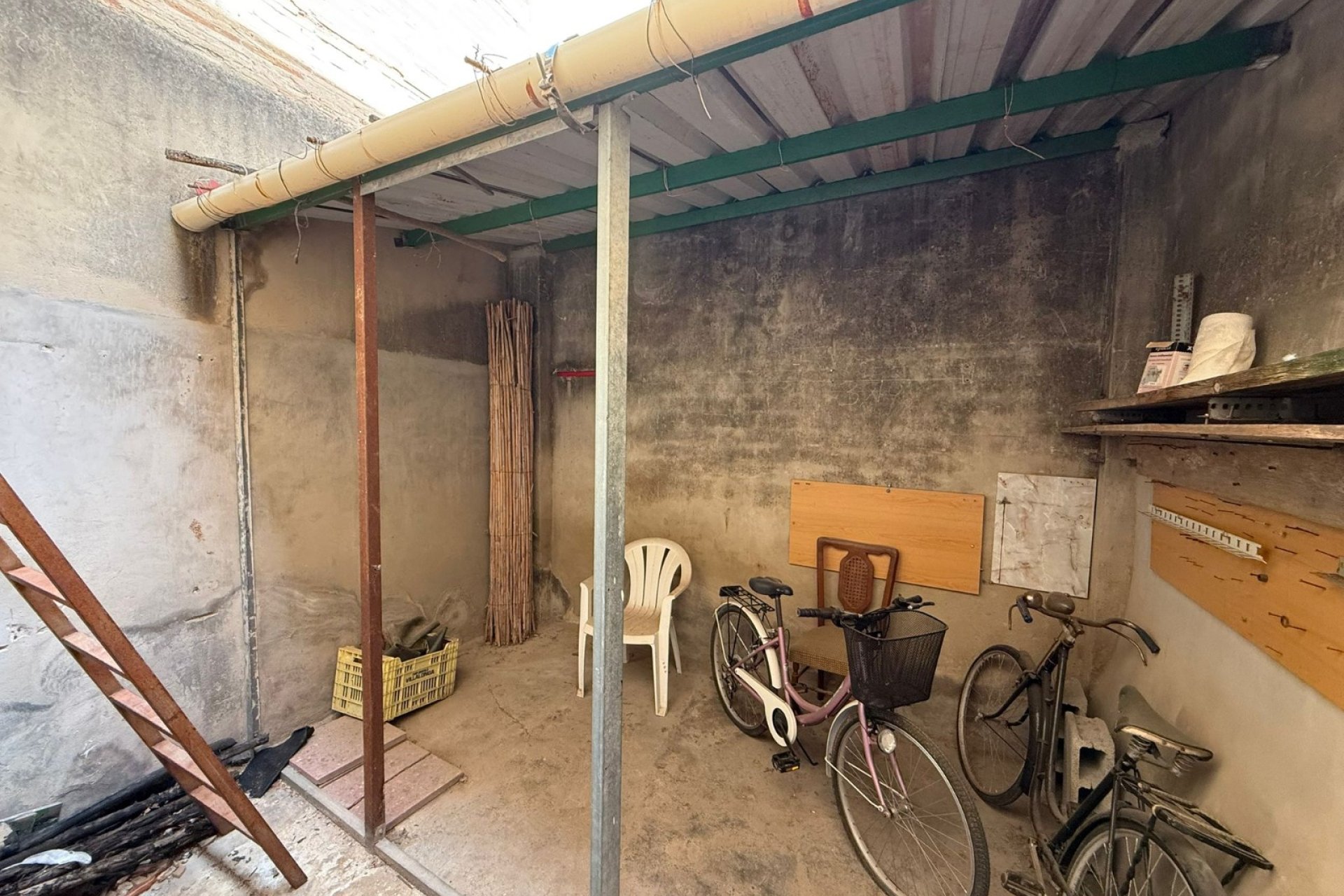 Resale - Casa de pueblo  -
Piles - Pueblo