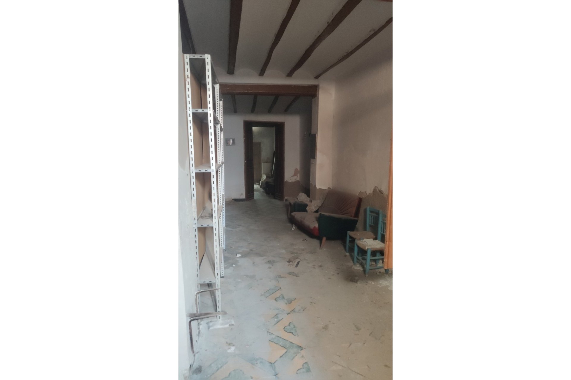 Resale - Casa de pueblo  -
Polop