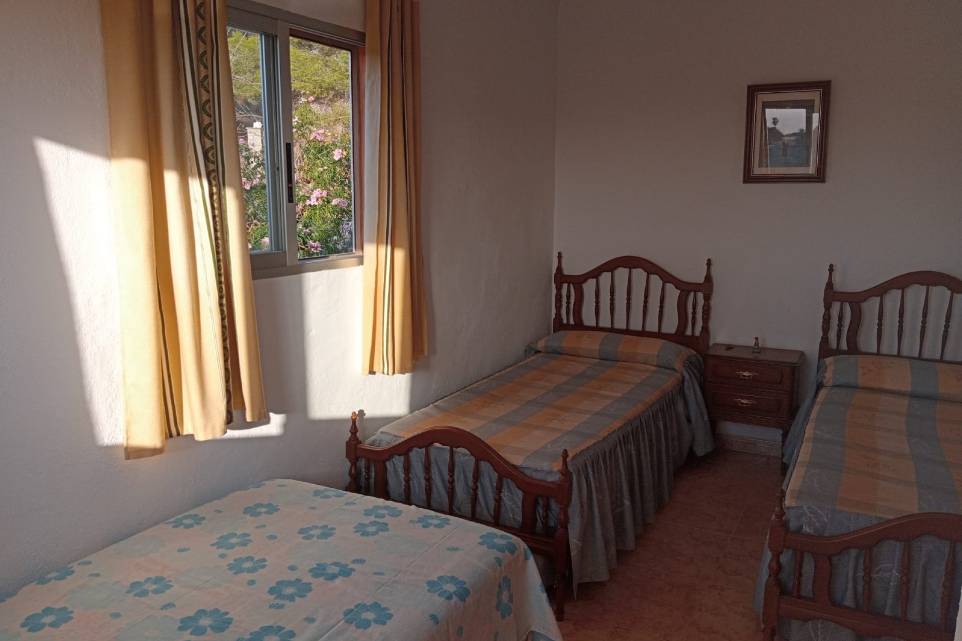 Resale - Casa  -
La Nucía