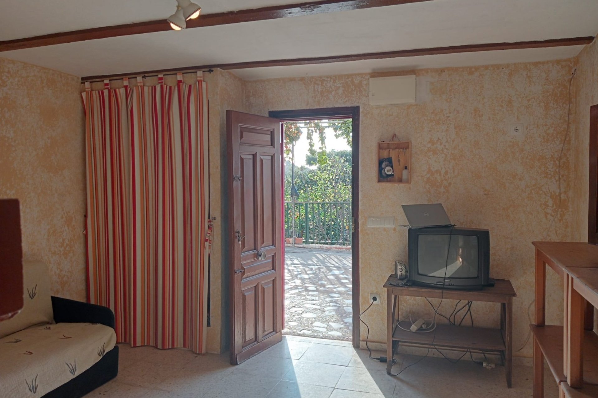 Resale - Casa  -
La Nucía