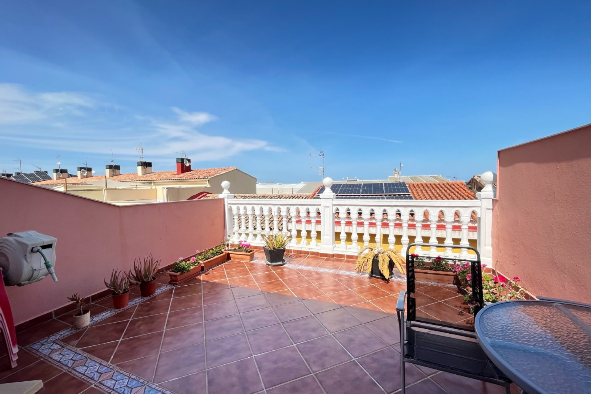 Resale - Casa  -
Rafelcofer - Centro