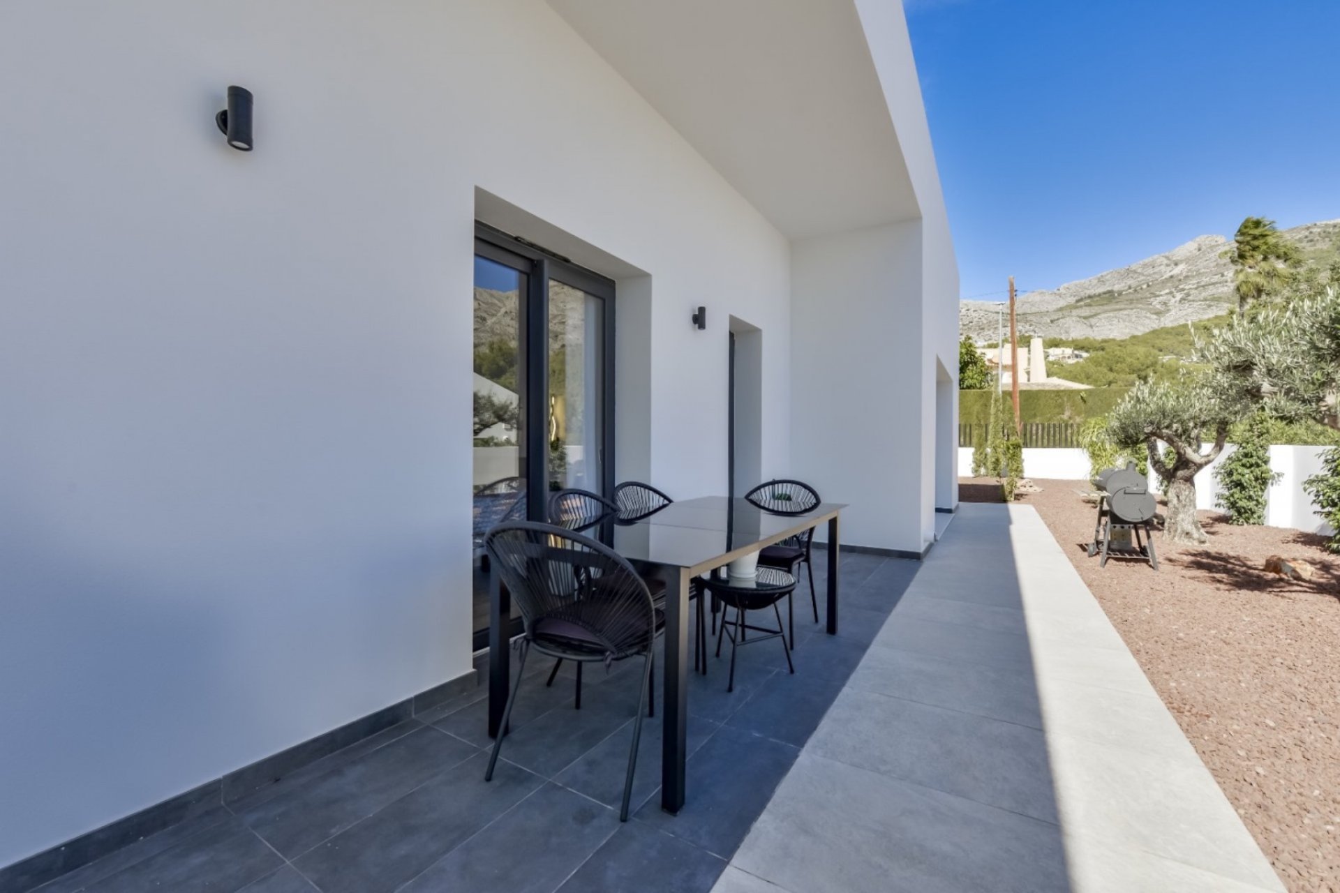 Resale - Chalet -
Altea