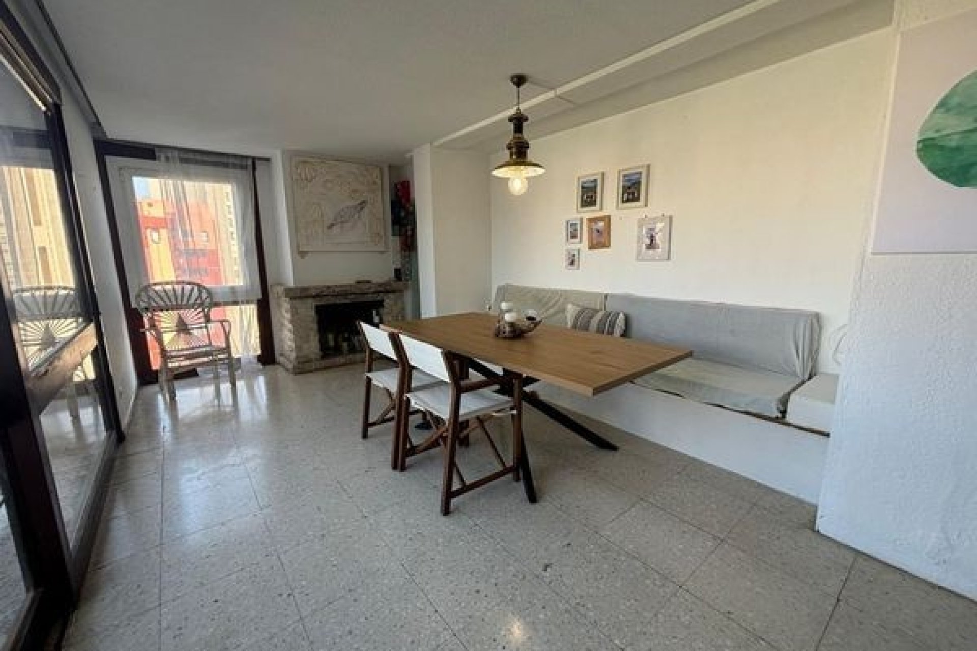 Resale - Chalet -
Benidorm - Levante