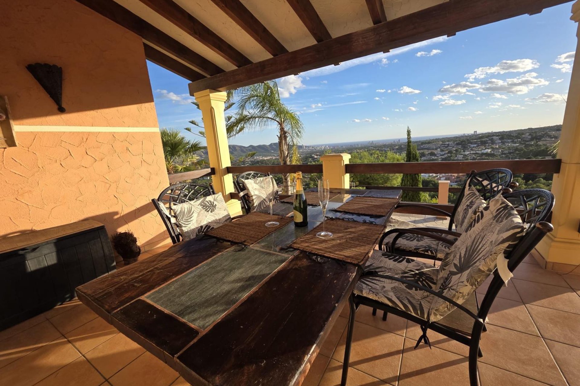 Resale - Chalet independiente -
Alfas del Pí