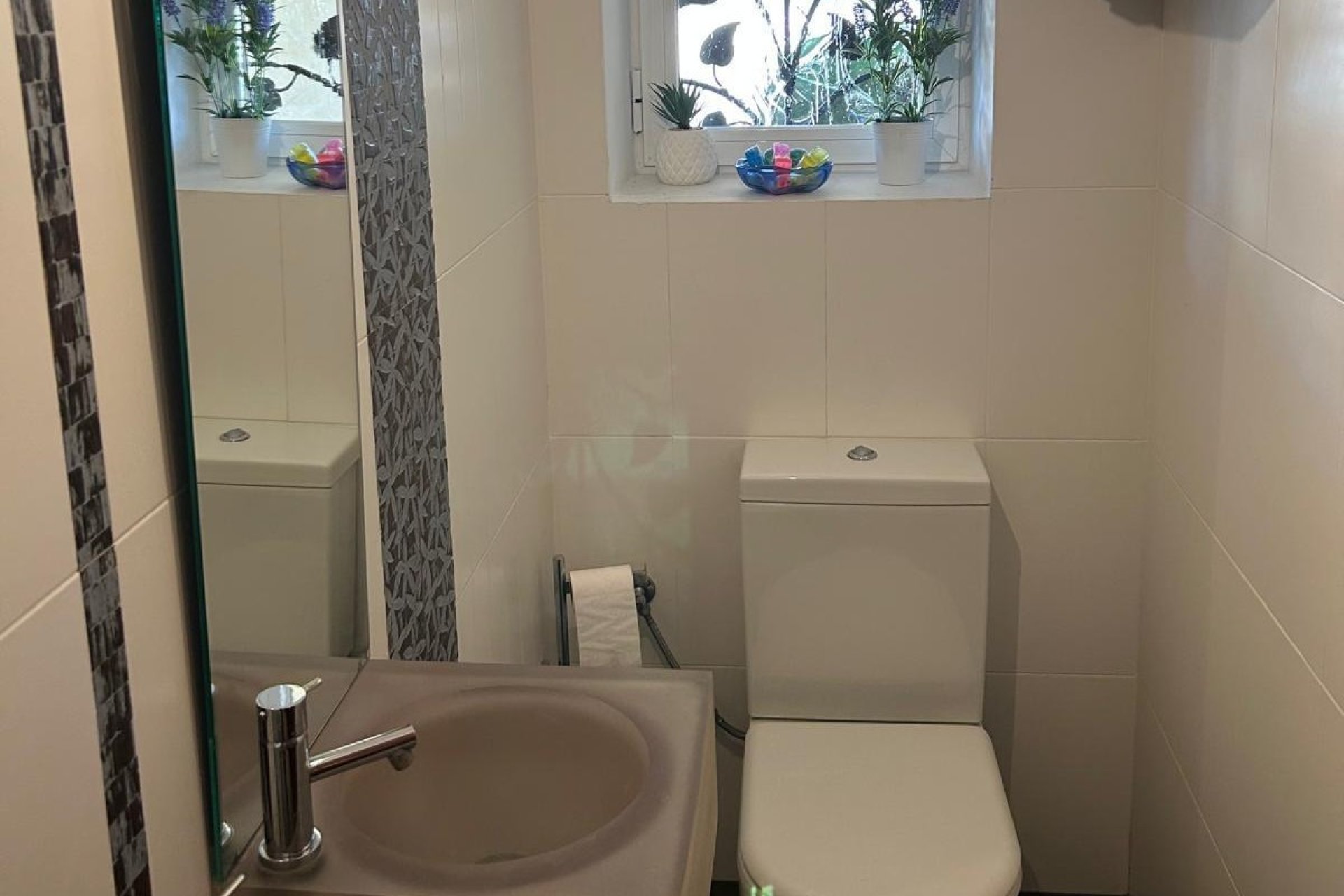 Resale - Chalet independiente -
Benidorm - Levante