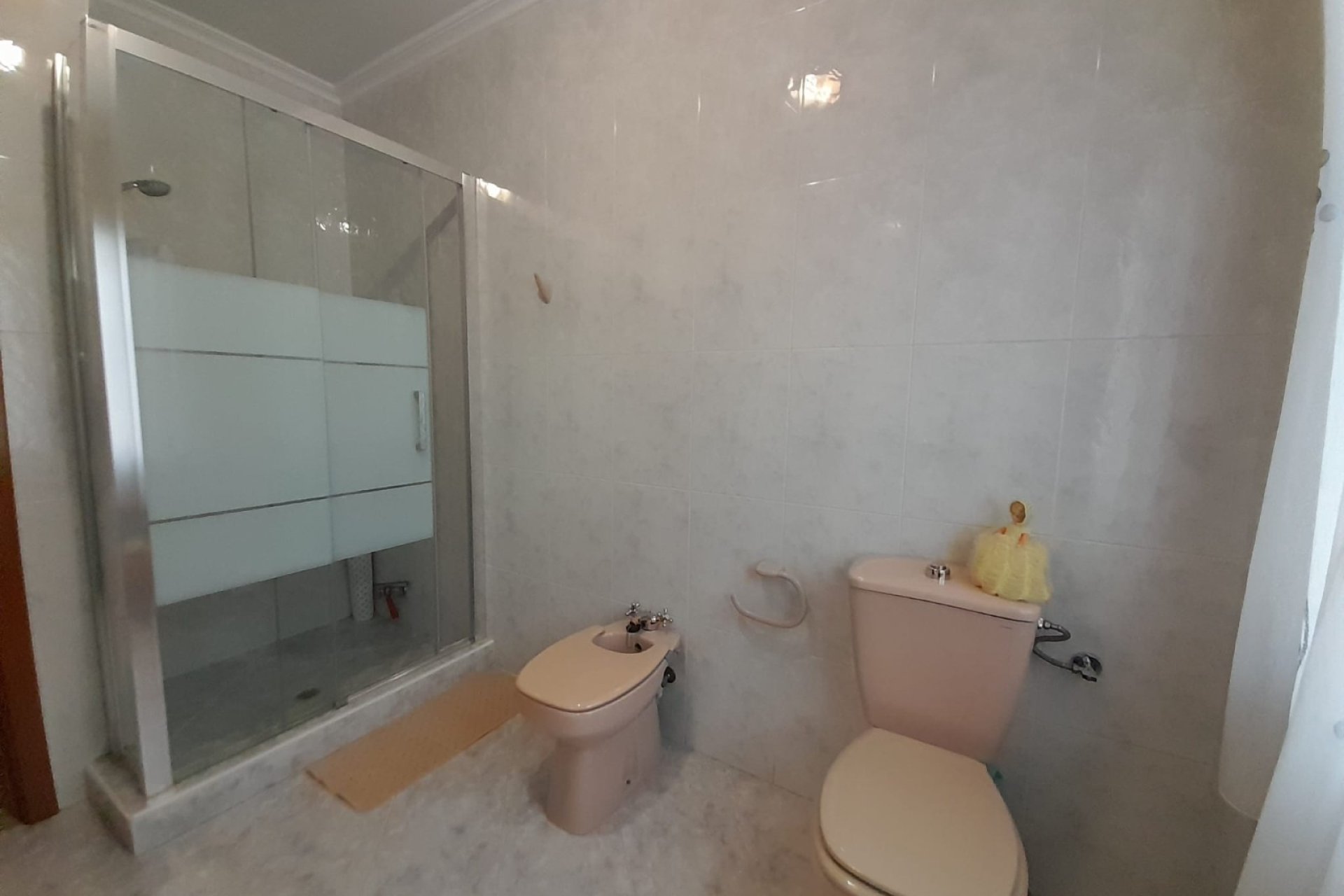 Resale - Chalet independiente -
La Nucía