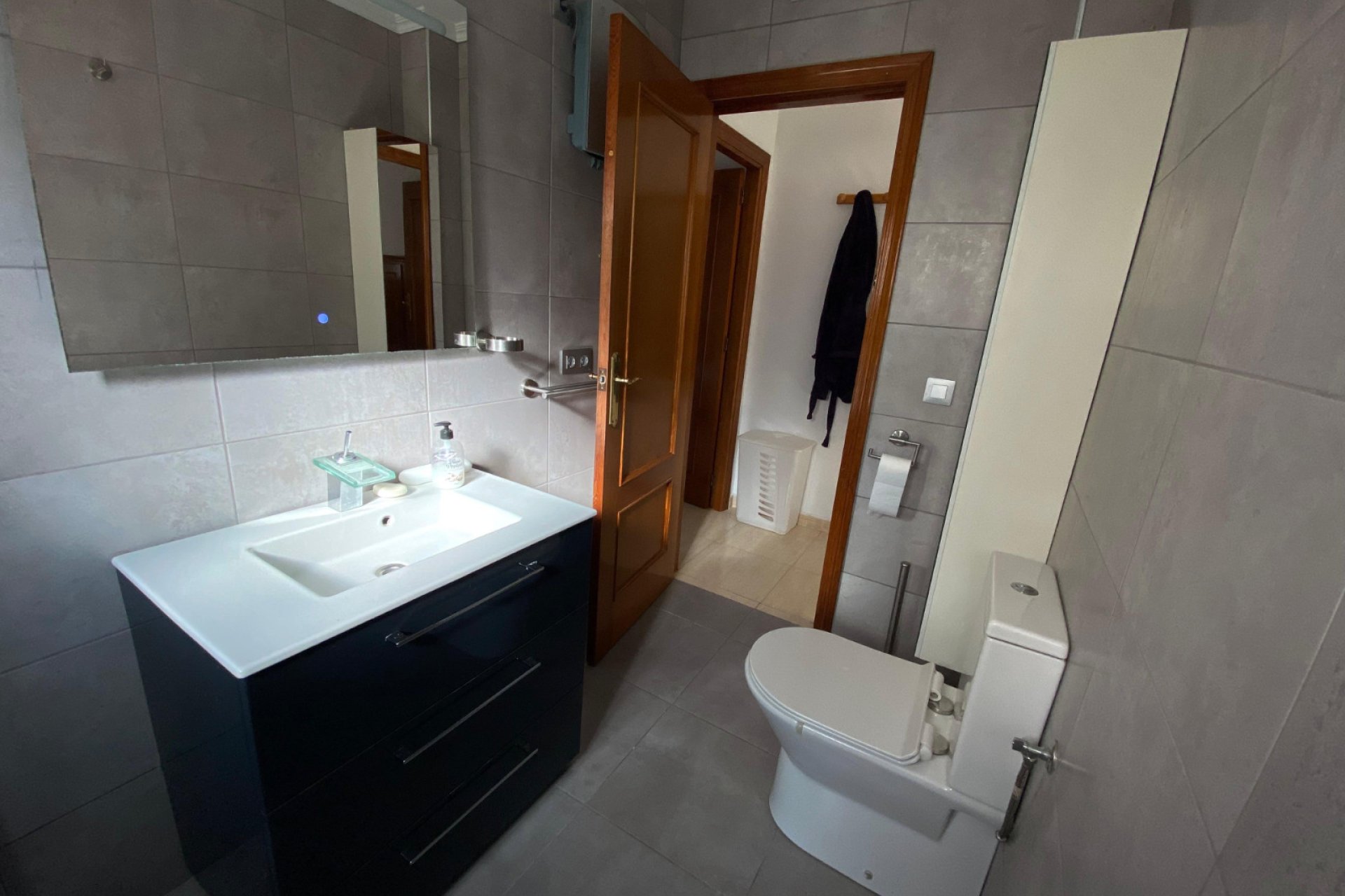 Resale - Chalet independiente -
Polop - Alberca