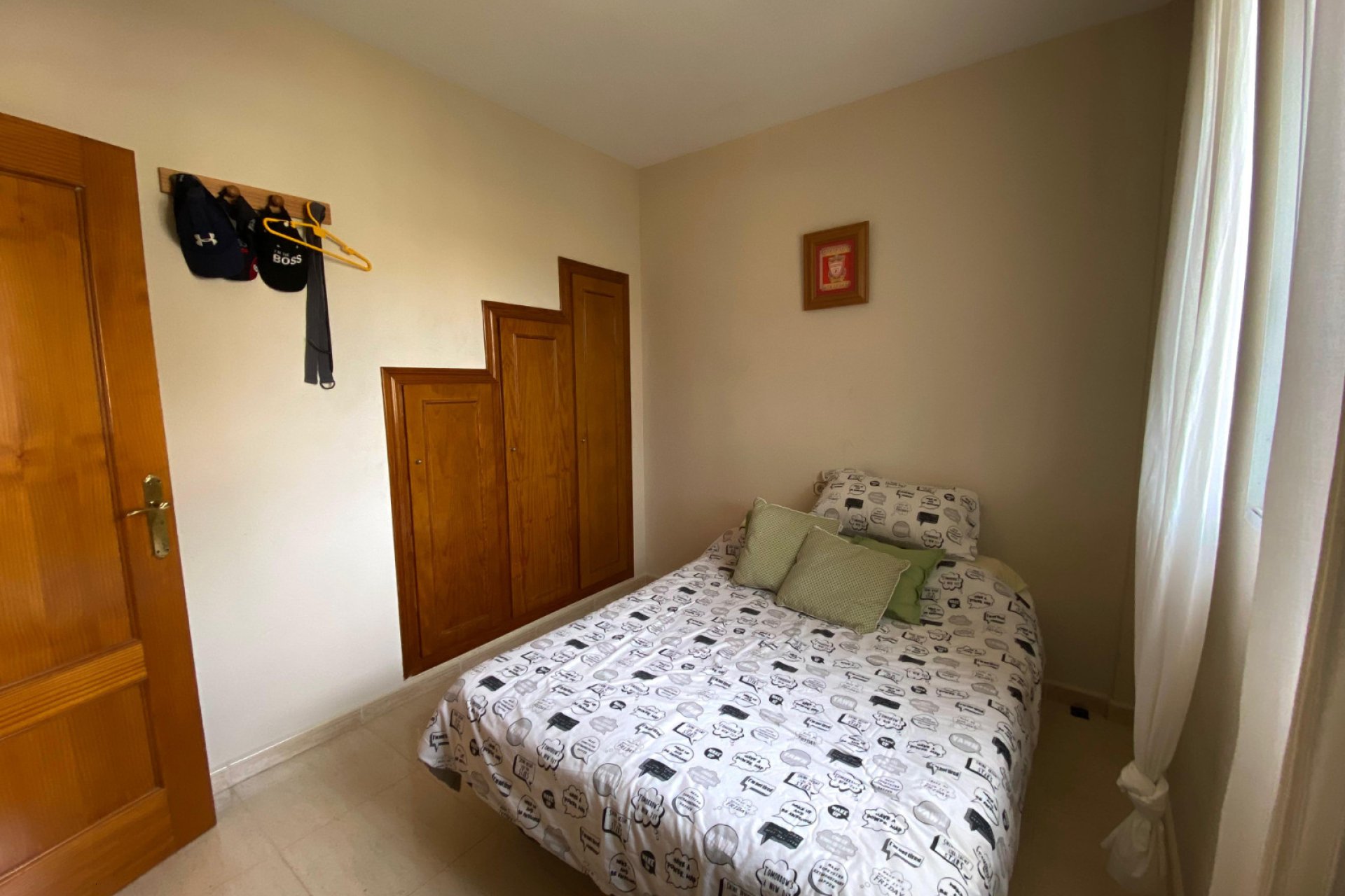 Resale - Chalet independiente -
Polop - Alberca