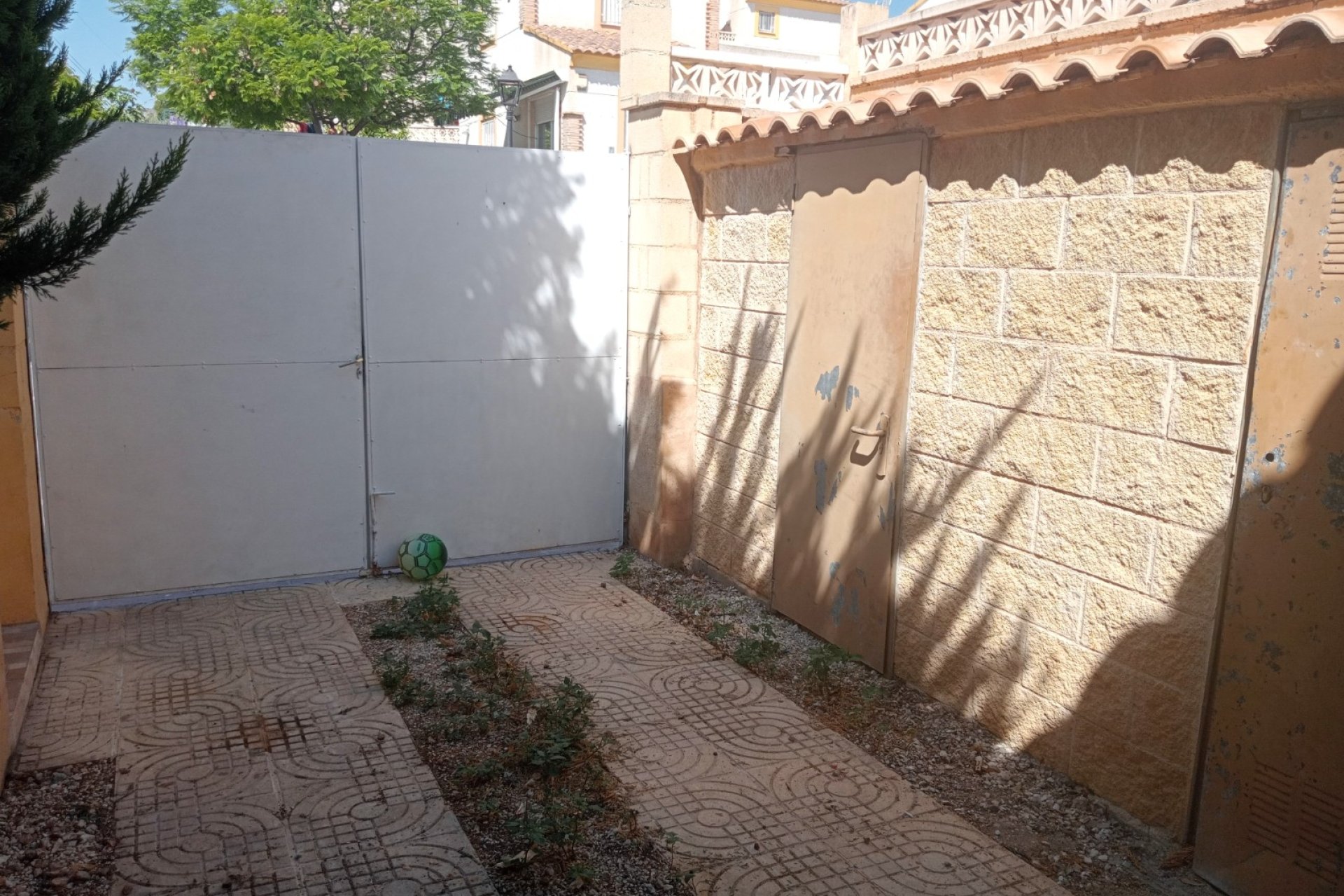 Resale - Chalet independiente -
Polop