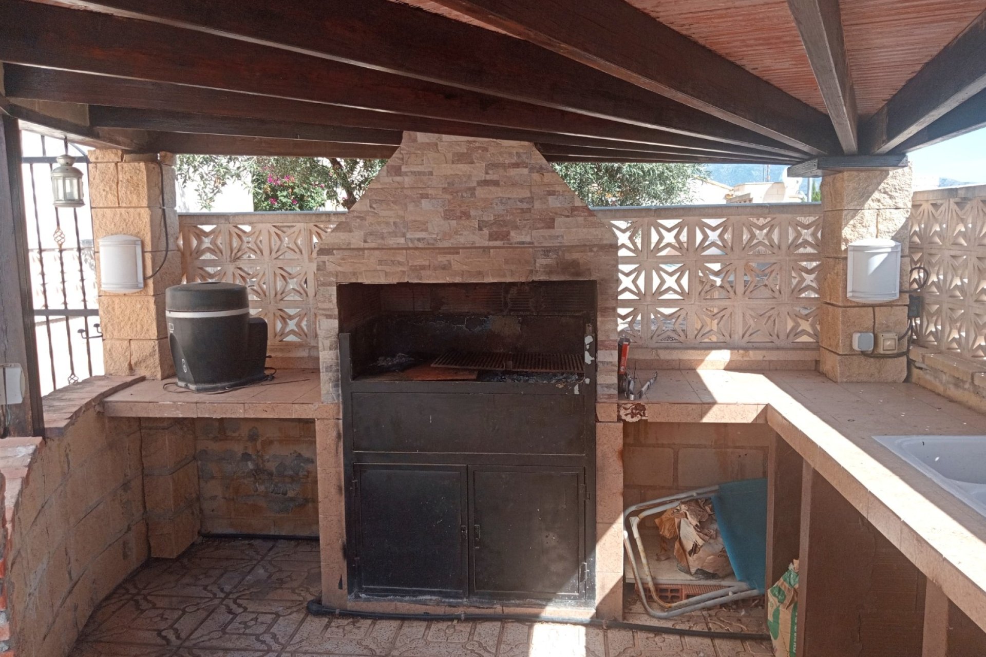 Resale - Chalet independiente -
Polop